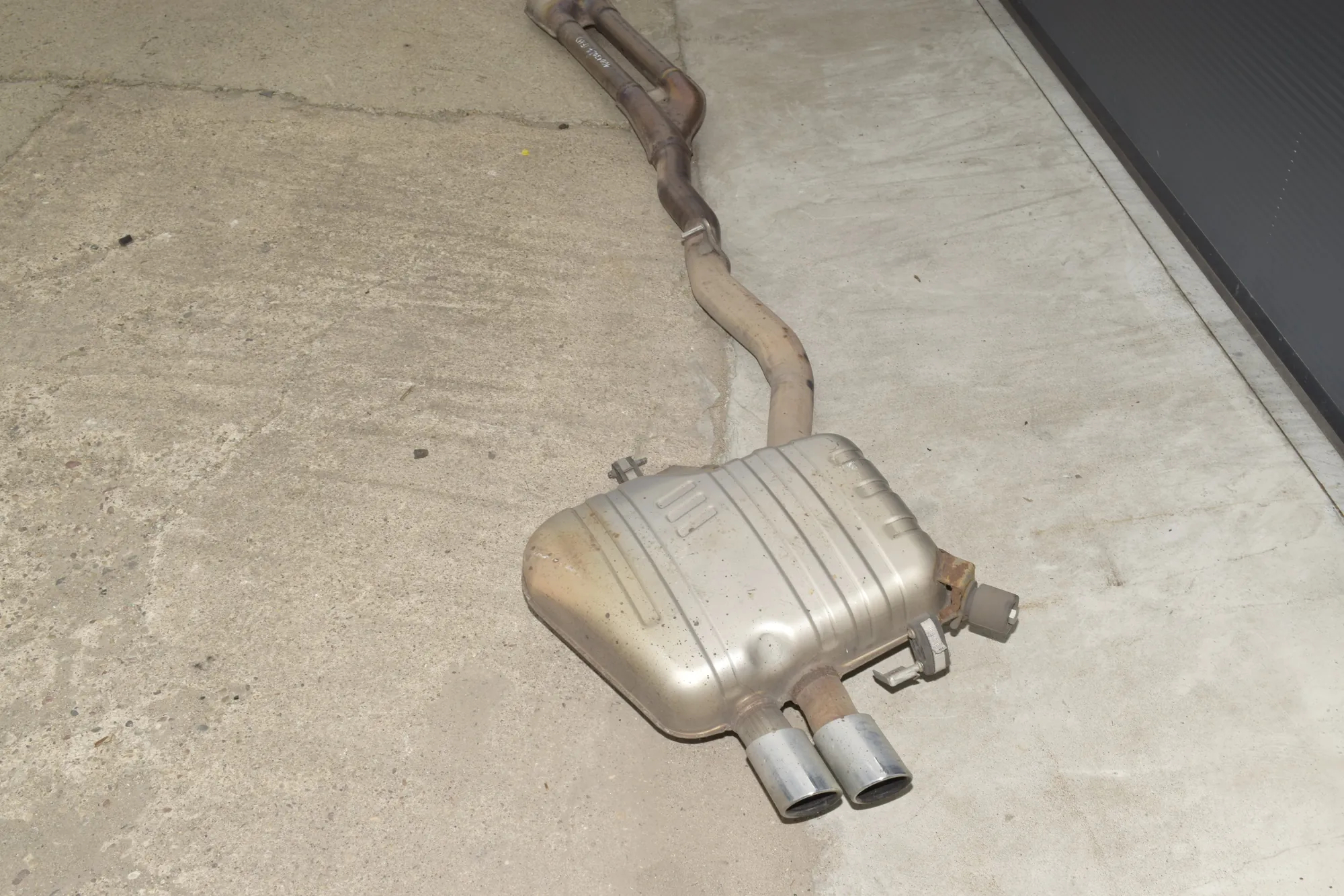 Exhaust – OEM 7807110 · BMW 5 Touring (F11) 530 d 2014 – 7