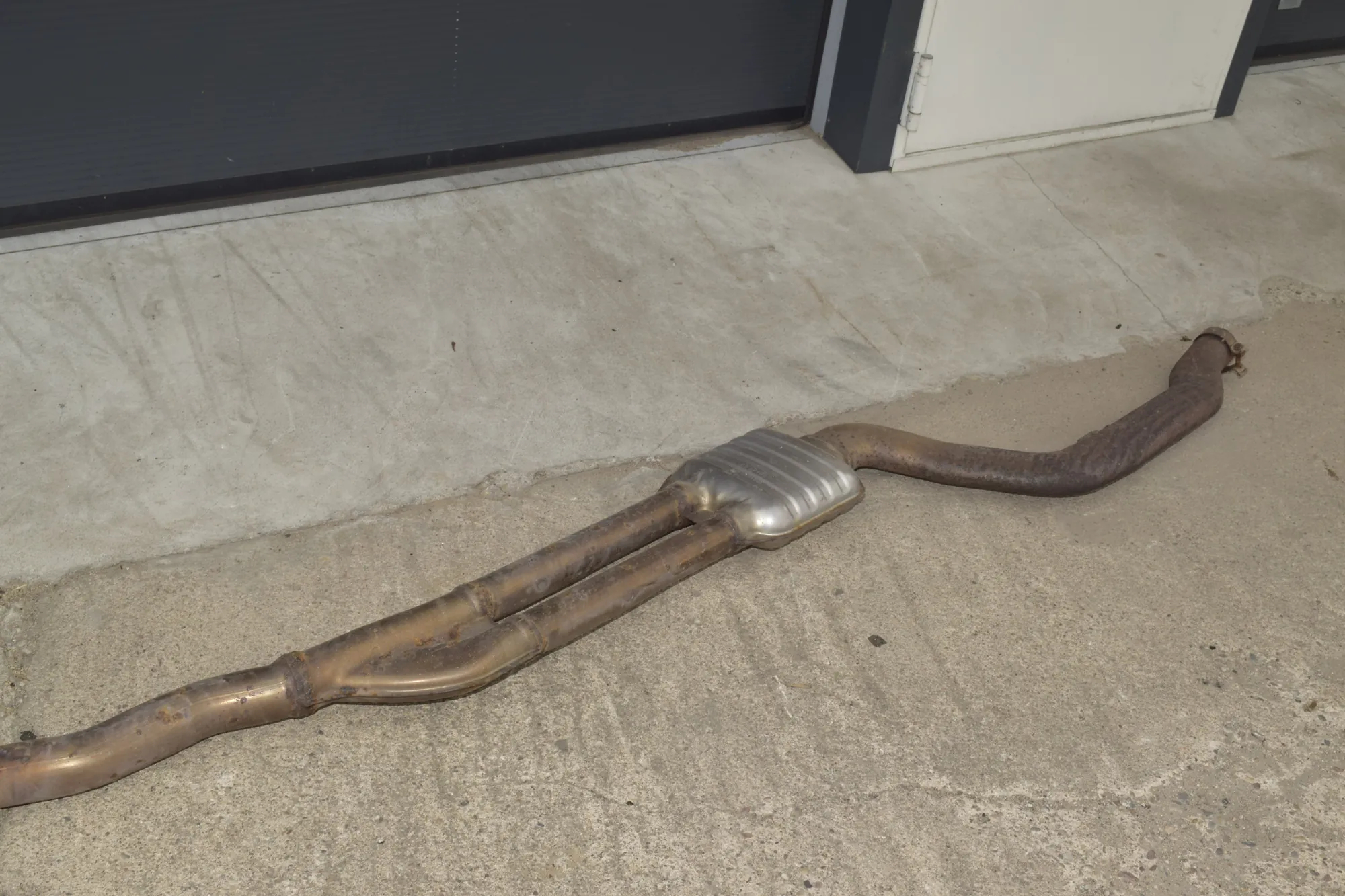 Exhaust – OEM 7807103 · BMW 5 (F10) 525 d 2010 – 7