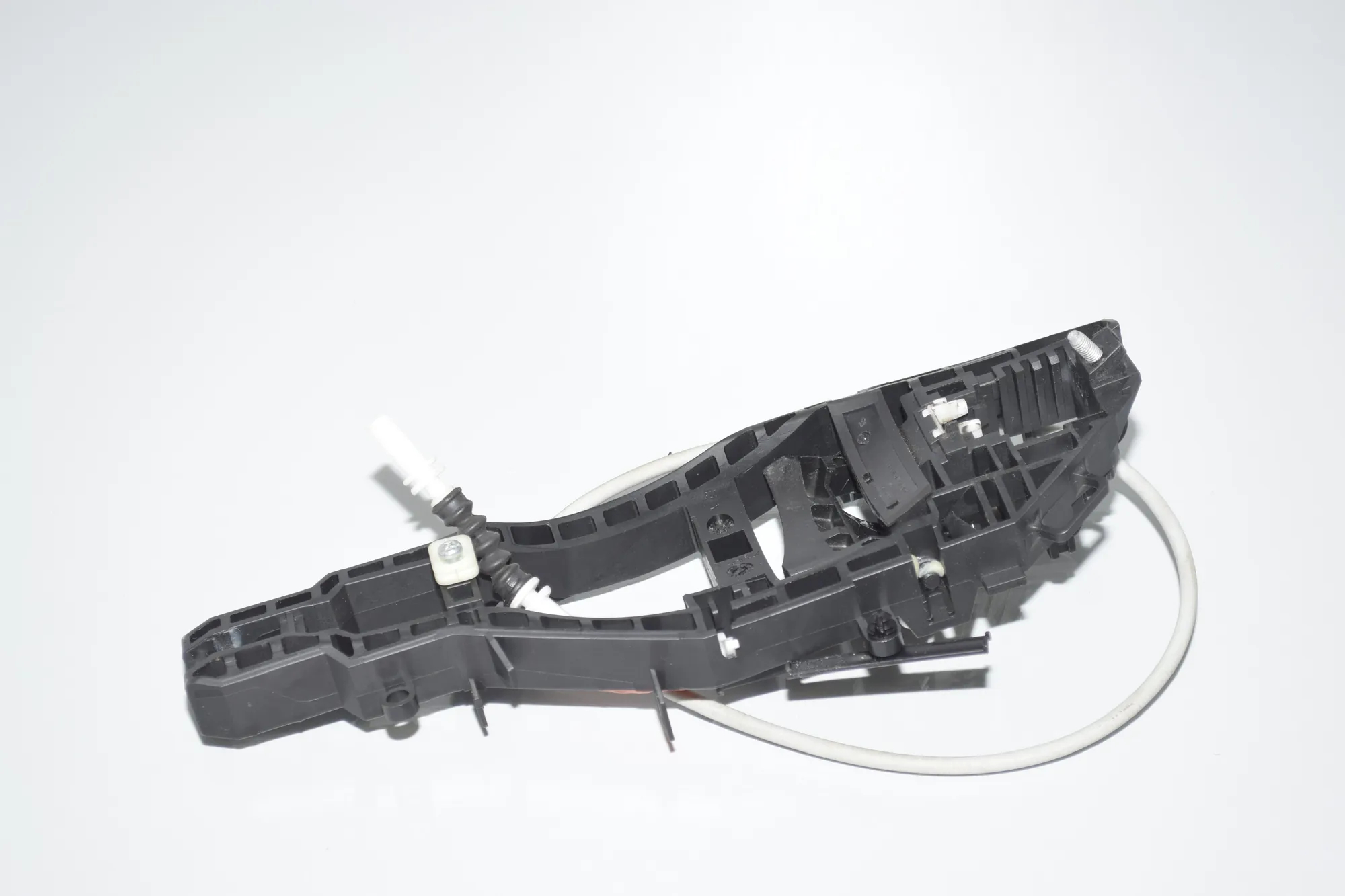 Rear Left Door Interior Handle Frame – OEM 7380545 · BMW 4 Gran Coupe (F36) 440 i xDrive 2016 – 3