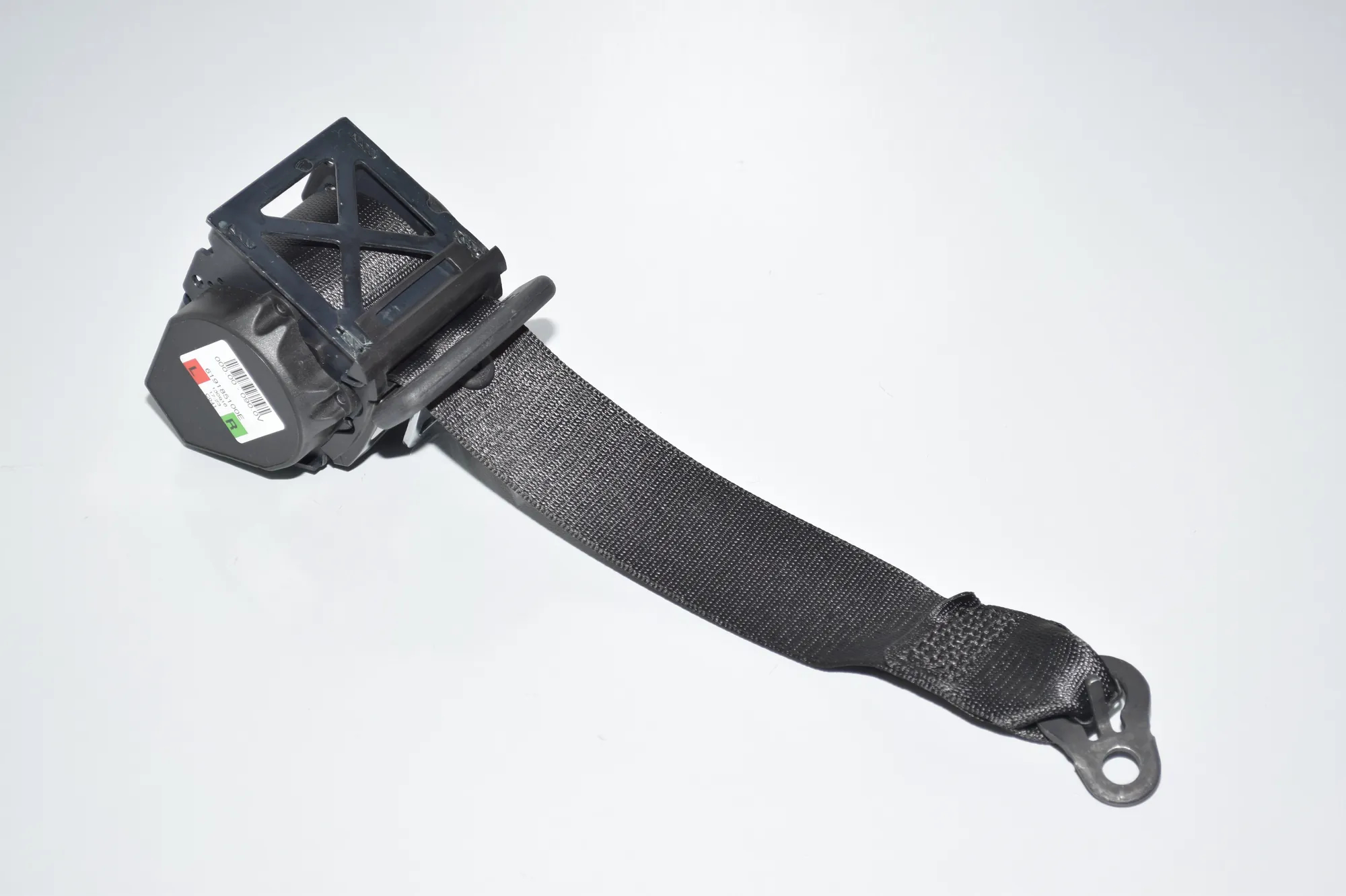 Rear Left Seatbelt – OEM 7243309 · BMW 4 Gran Coupe (F36) 440 i xDrive 2016 – 4