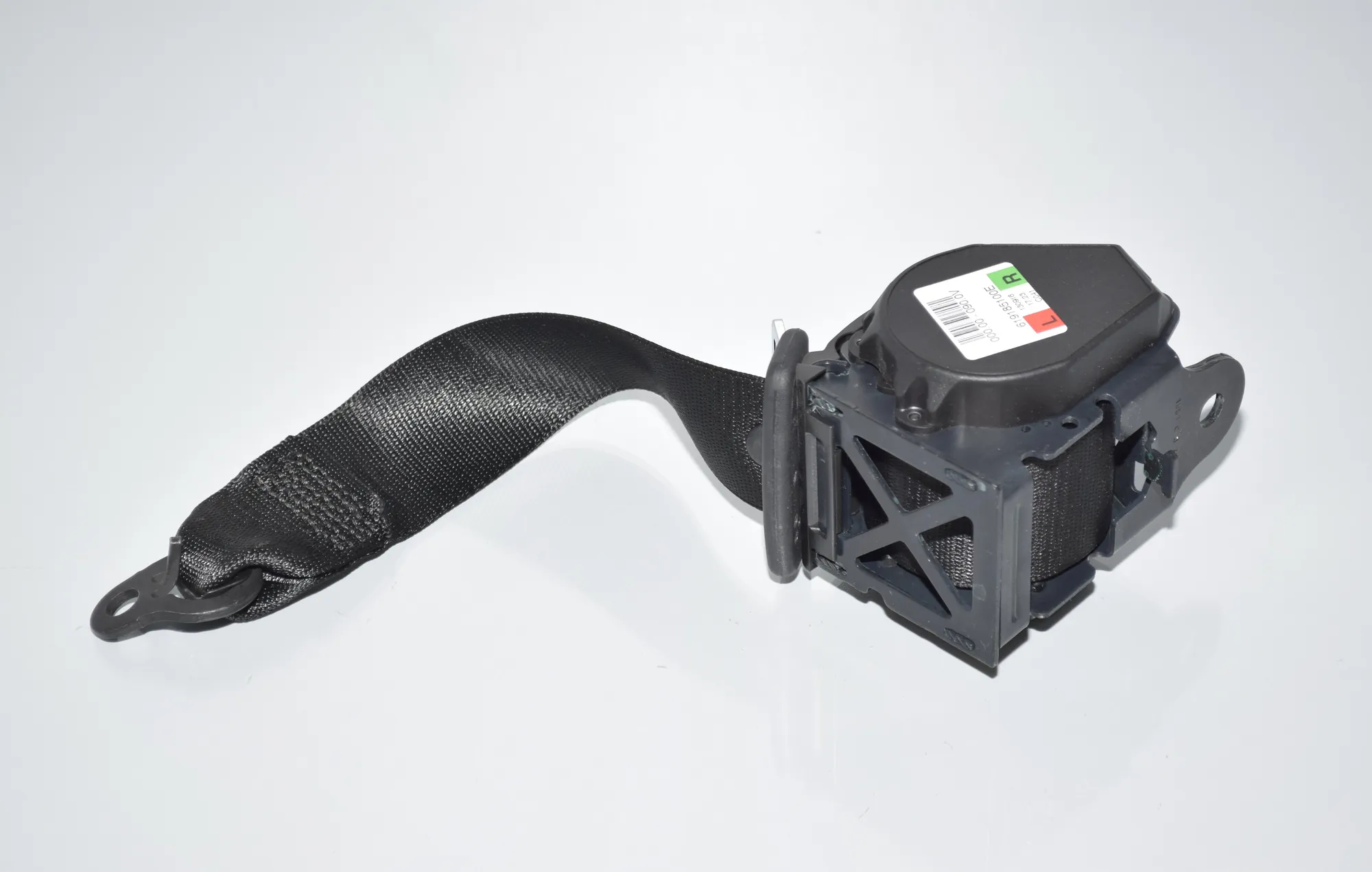 Rear Left Seatbelt – OEM 7243309 · BMW 4 Gran Coupe (F36) 440 i xDrive 2016 – 3