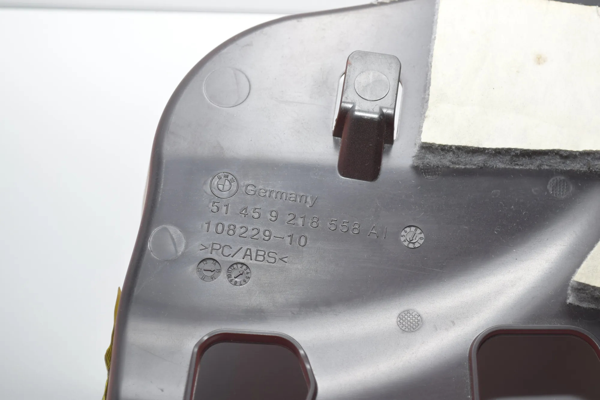 Dashboard Lower Trim – OEM 9218558 · BMW 4 Gran Coupe (F36) BMW 4 Gran Coupe (F36) 435 i 2015 – 5