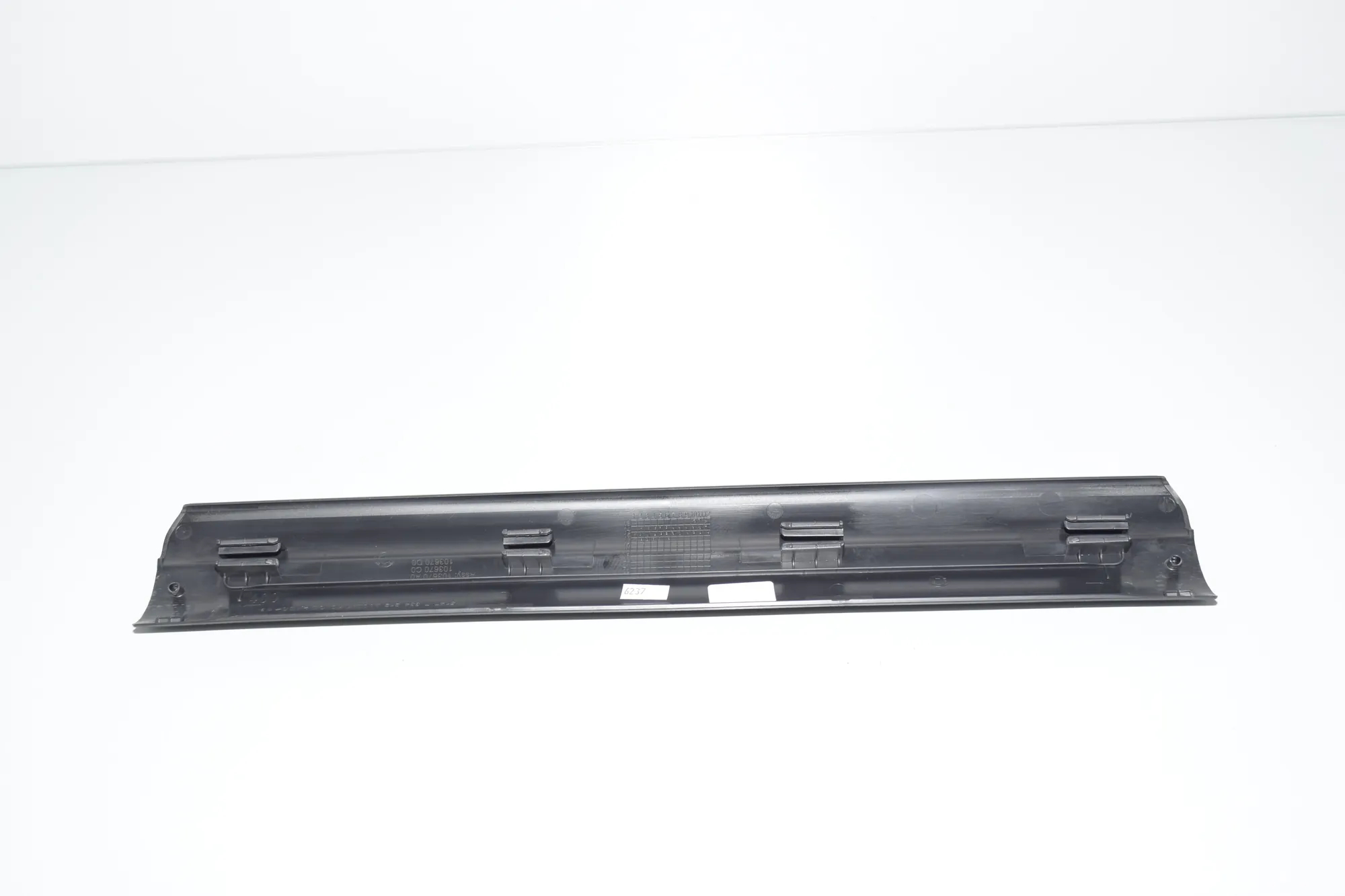 Front Left Interior Step Trim – OEM 7334212 · BMW 4 Gran Coupe (F36) 440 i xDrive 2016 – 3