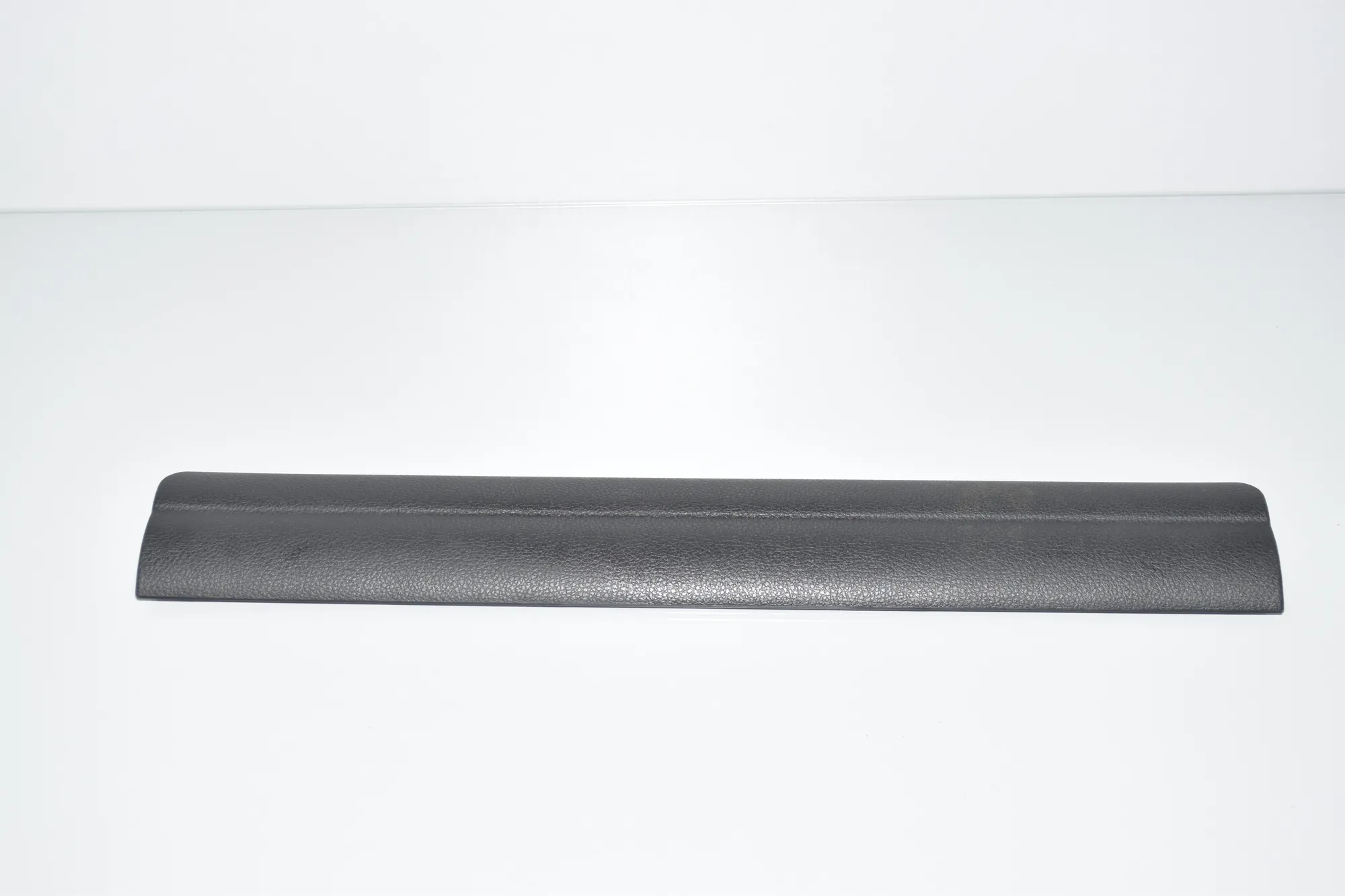 Front Right Interior Step Trim – OEM 7334212 · BMW 4 Gran Coupe (F36) 440 i xDrive 2016