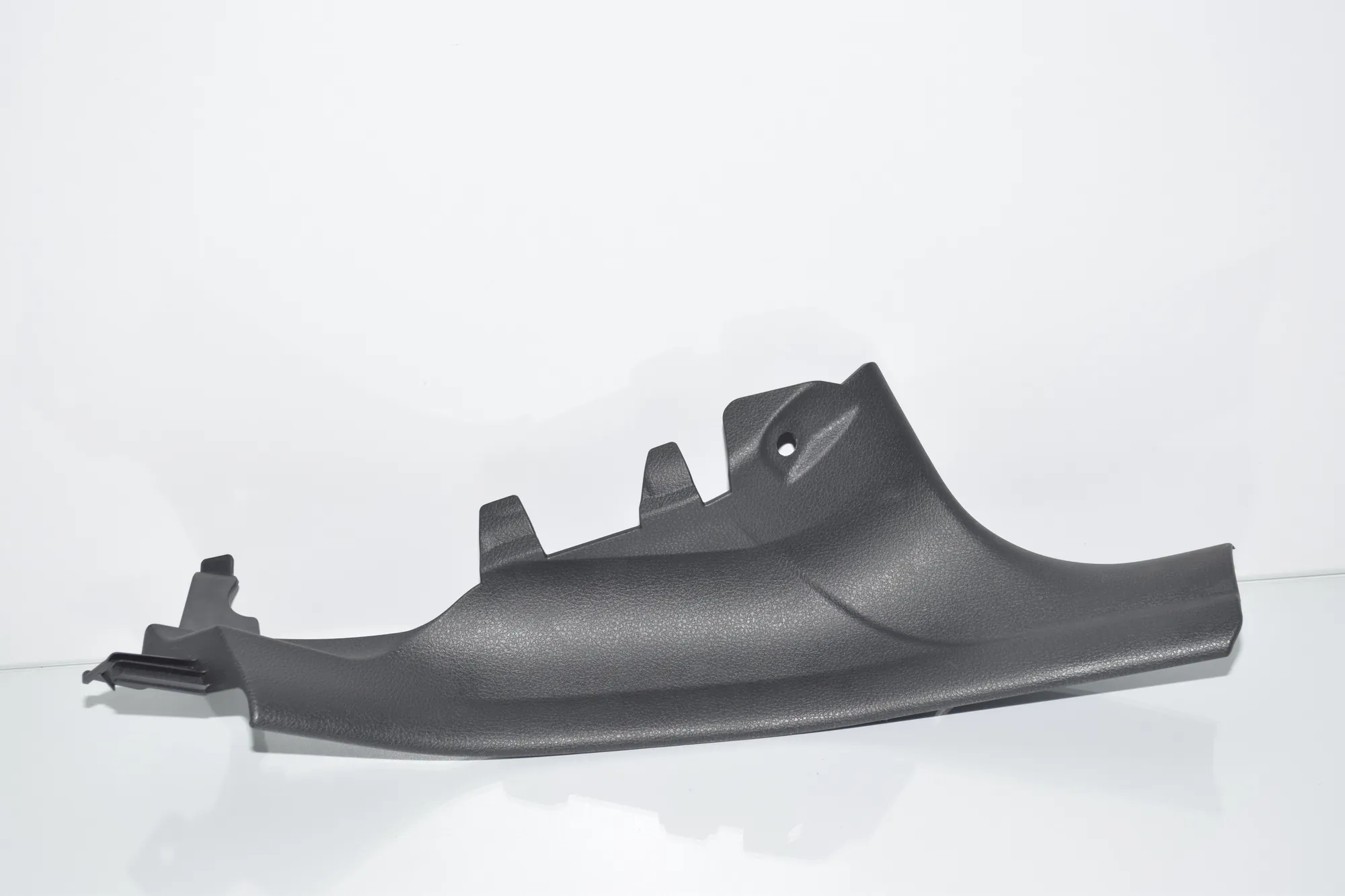Rear Right Interior Step Trim – OEM 7308812 · BMW 4 Gran Coupe (F36) 440 i xDrive 2016 – 2