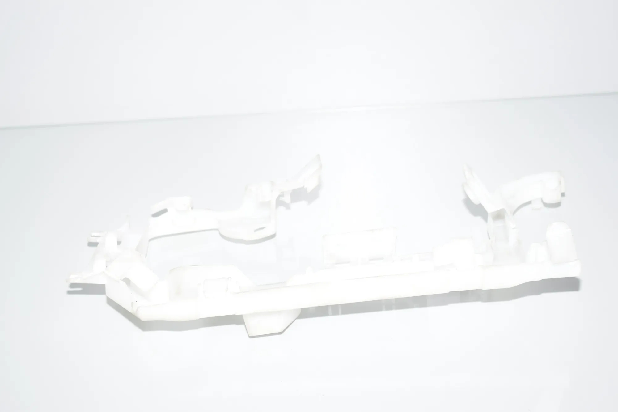 Bracket – OEM 9394450 · BMW 4 Gran Coupe (F36) 440 i xDrive 2016 – 2