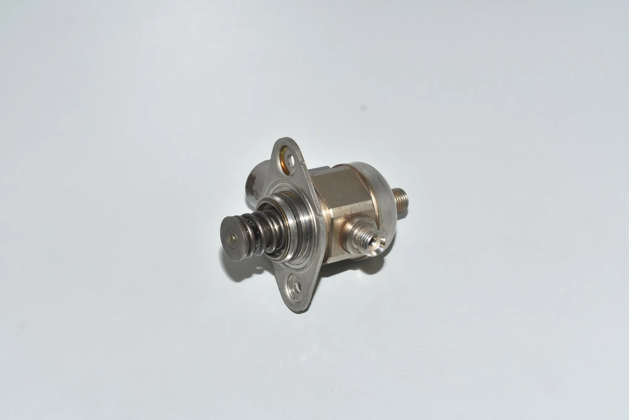 Fuel Pump – OEM 0261520255 · BMW 4 Coupe (F32, F82) BMW 4 Coupe (F32, F82) M4 2014