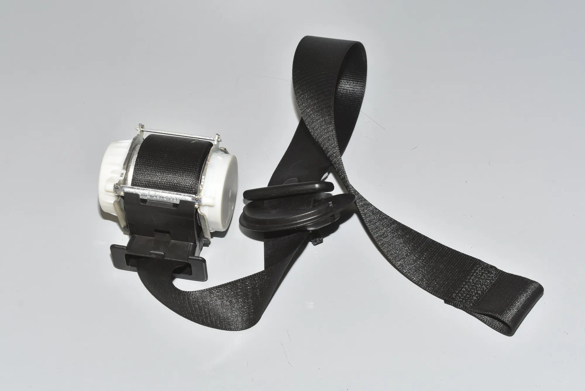Front Right Seatbelt – OEM 72119138246 · BMW 1 (E81) 123 d 2011 – 2