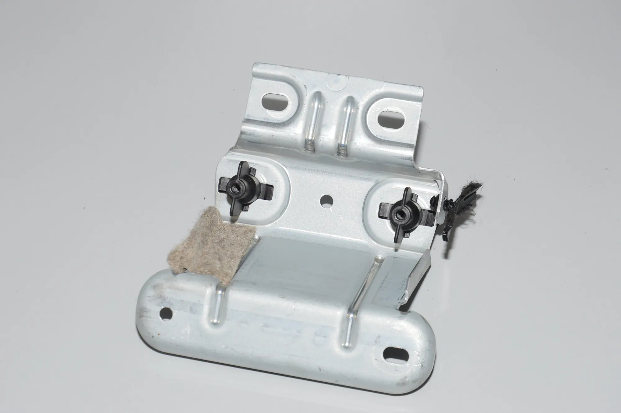 Bracket – OEM 9197300 · BMW 6 Gran Coupe (F06) 640 d xDrive 2015