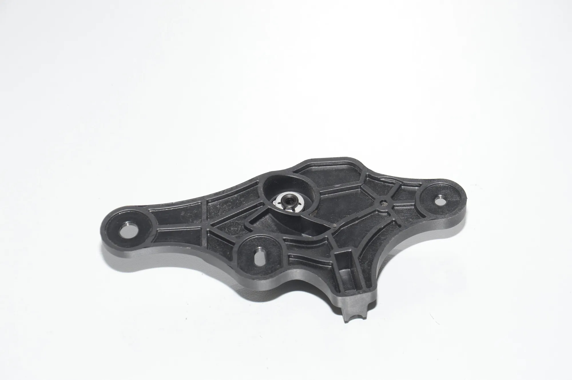 Bracket – OEM 7225648 · BMW 6 Gran Coupe (F06) 640 d xDrive 2015 – 4