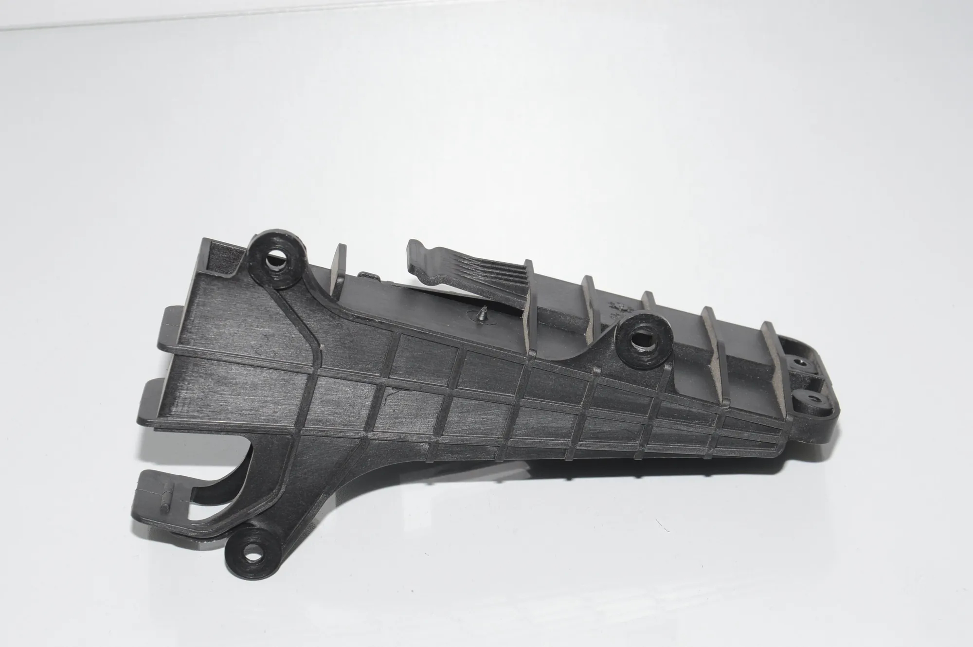 Bracket – OEM 9144253 · BMW 6 Gran Coupe (F06) 640 d xDrive 2015 – 5