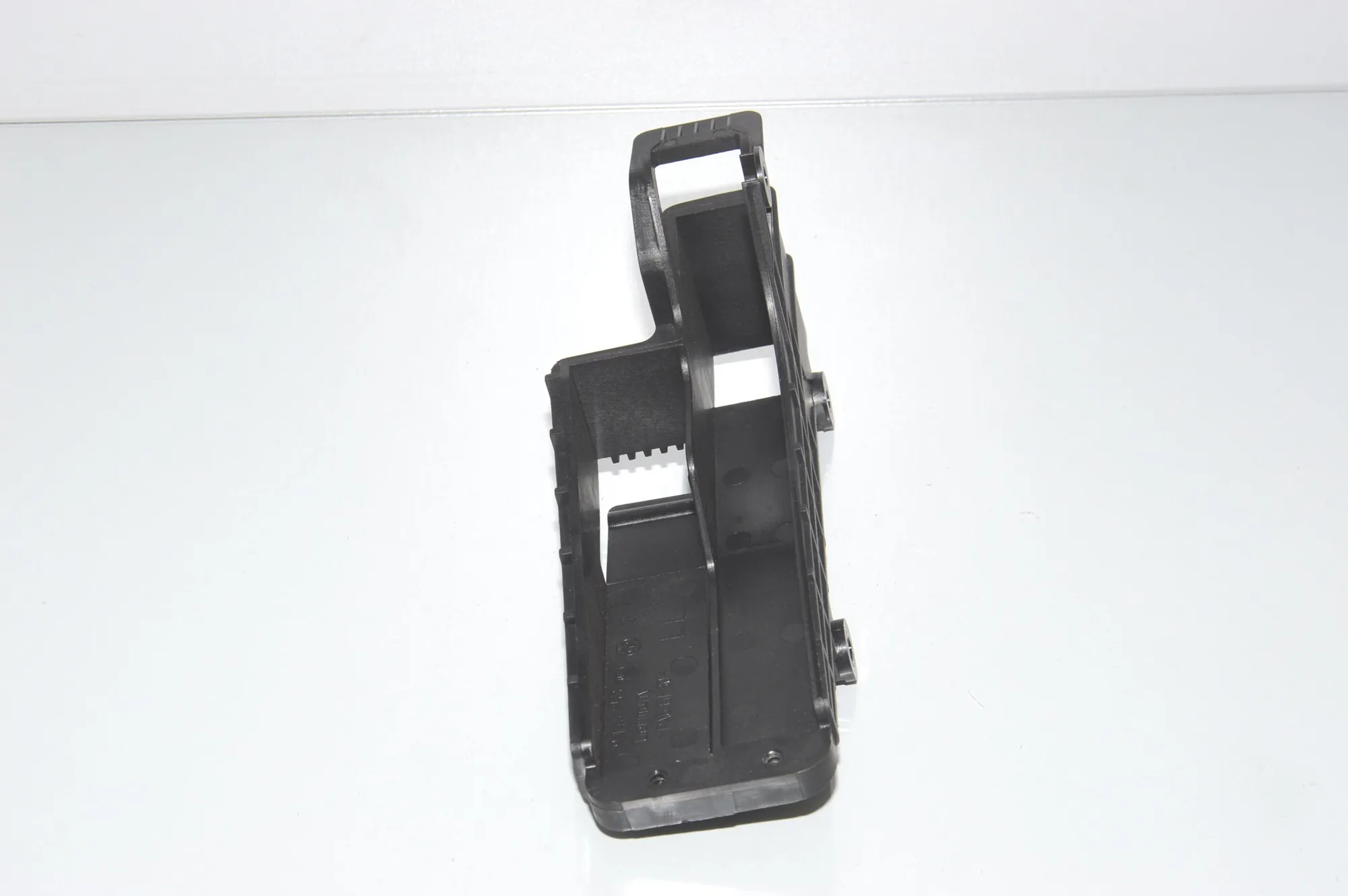 Bracket – OEM 9144253 · BMW 6 Gran Coupe (F06) 640 d xDrive 2015 – 4