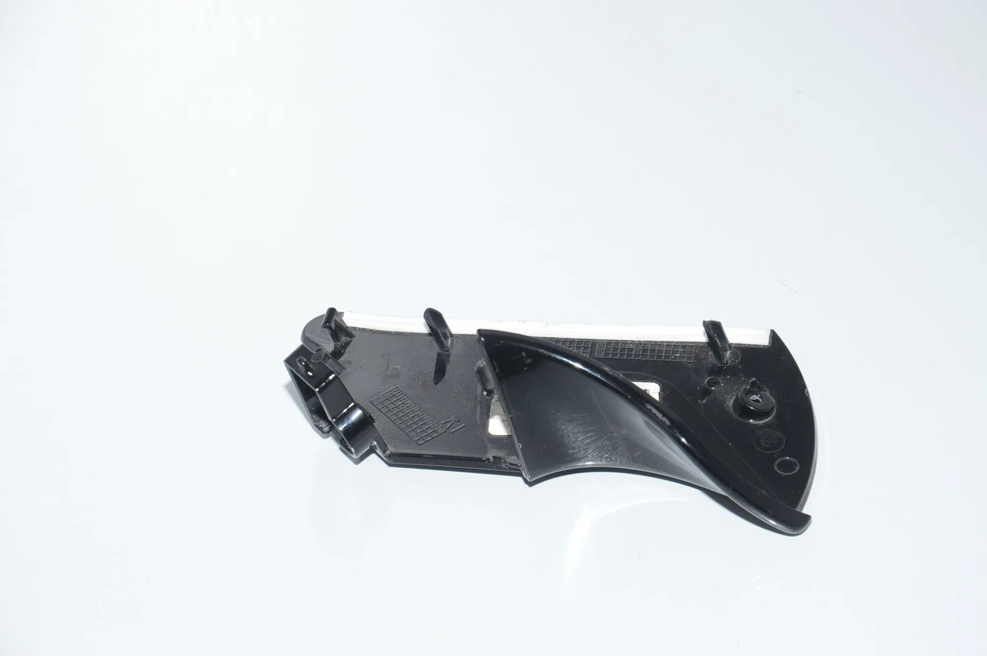 Front Right Mirror Trim – OEM 51167267363 · BMW 6 Gran Coupe (F06) 640 d xDrive 2015 – 3