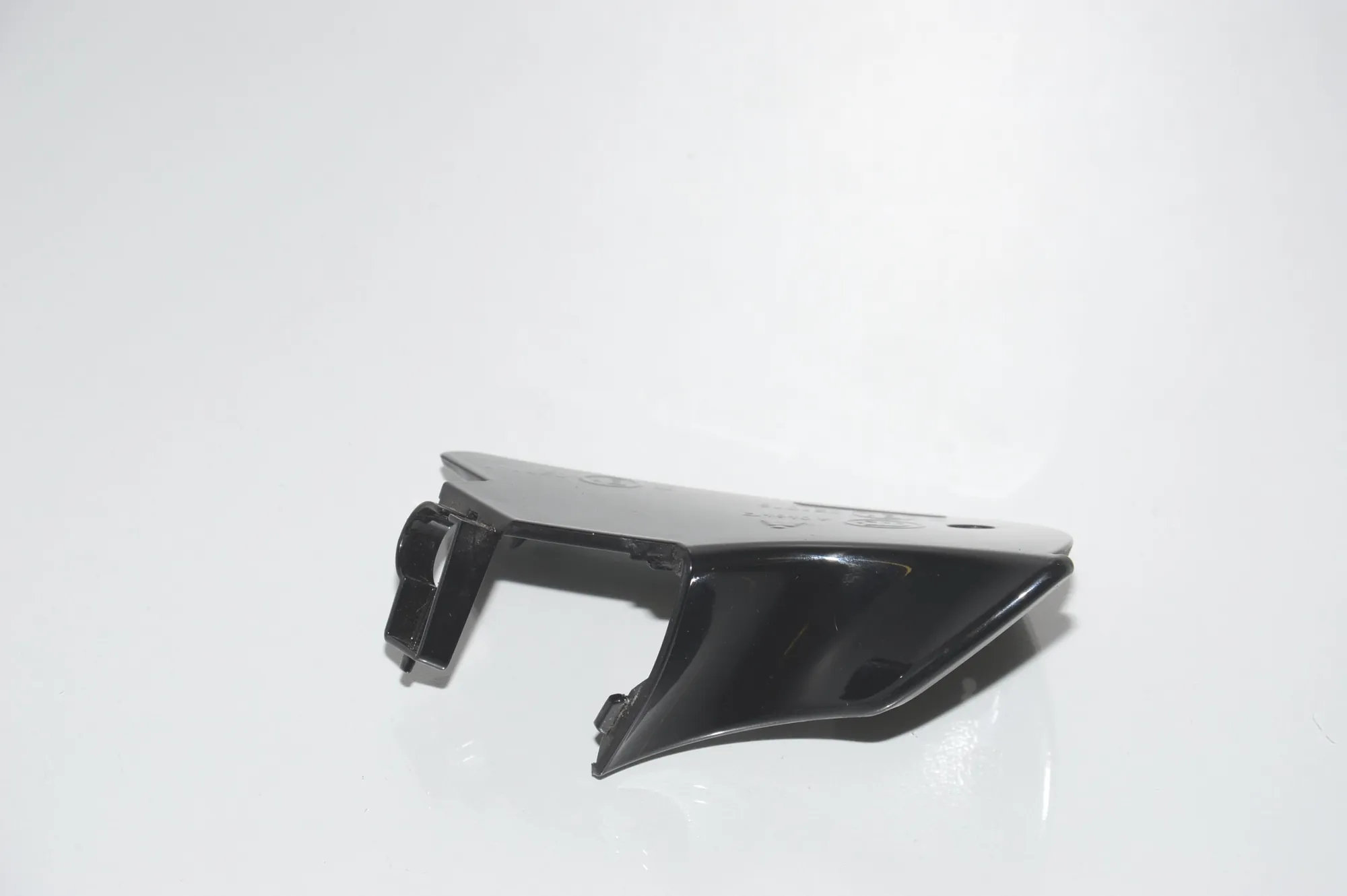Front Left Mirror Trim – OEM 51167267363 · BMW 6 Gran Coupe (F06) 640 d xDrive 2015