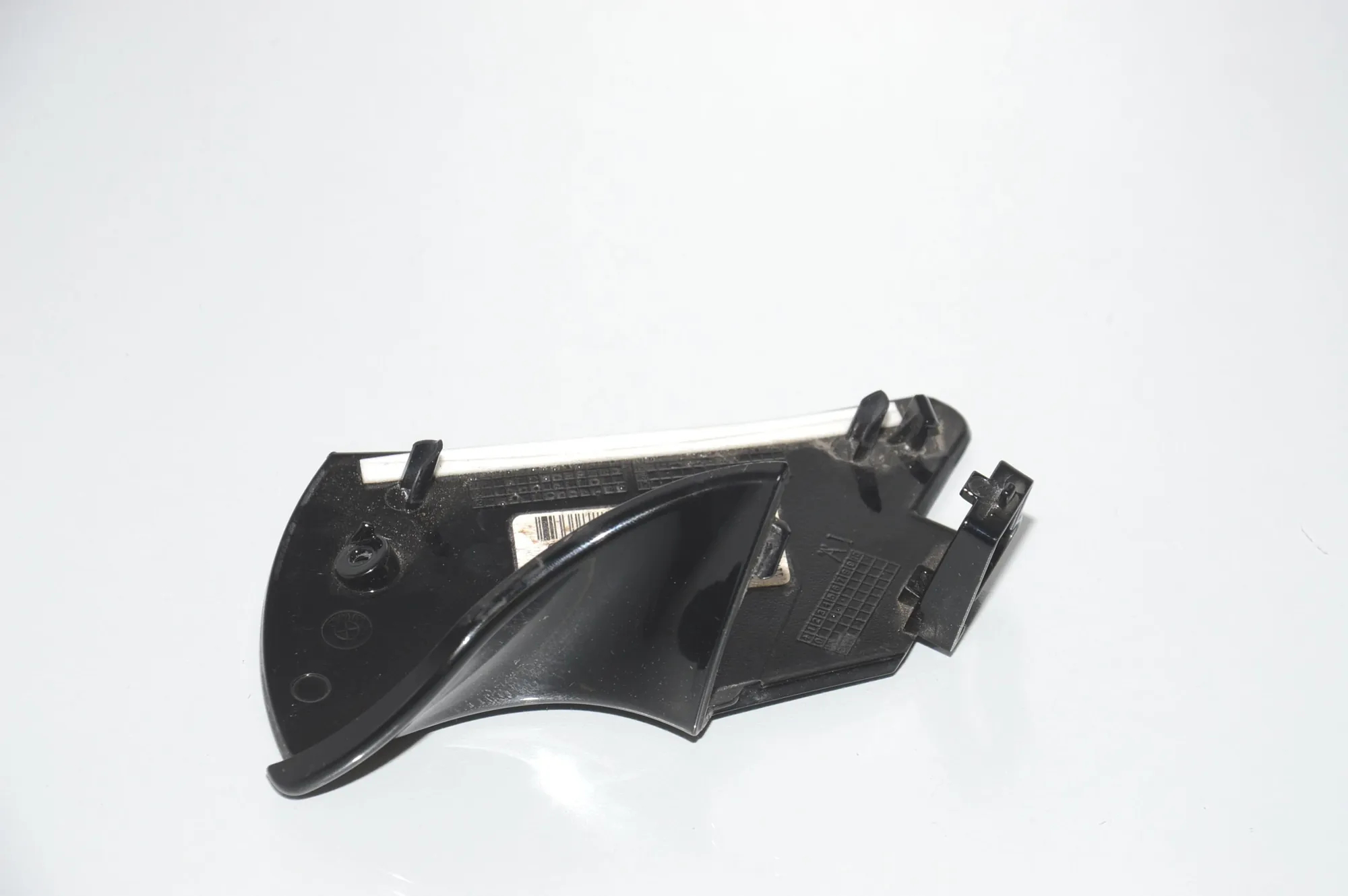 Front Left Mirror Trim – OEM 51167267363 · BMW 6 Gran Coupe (F06) 640 d xDrive 2015 – 4