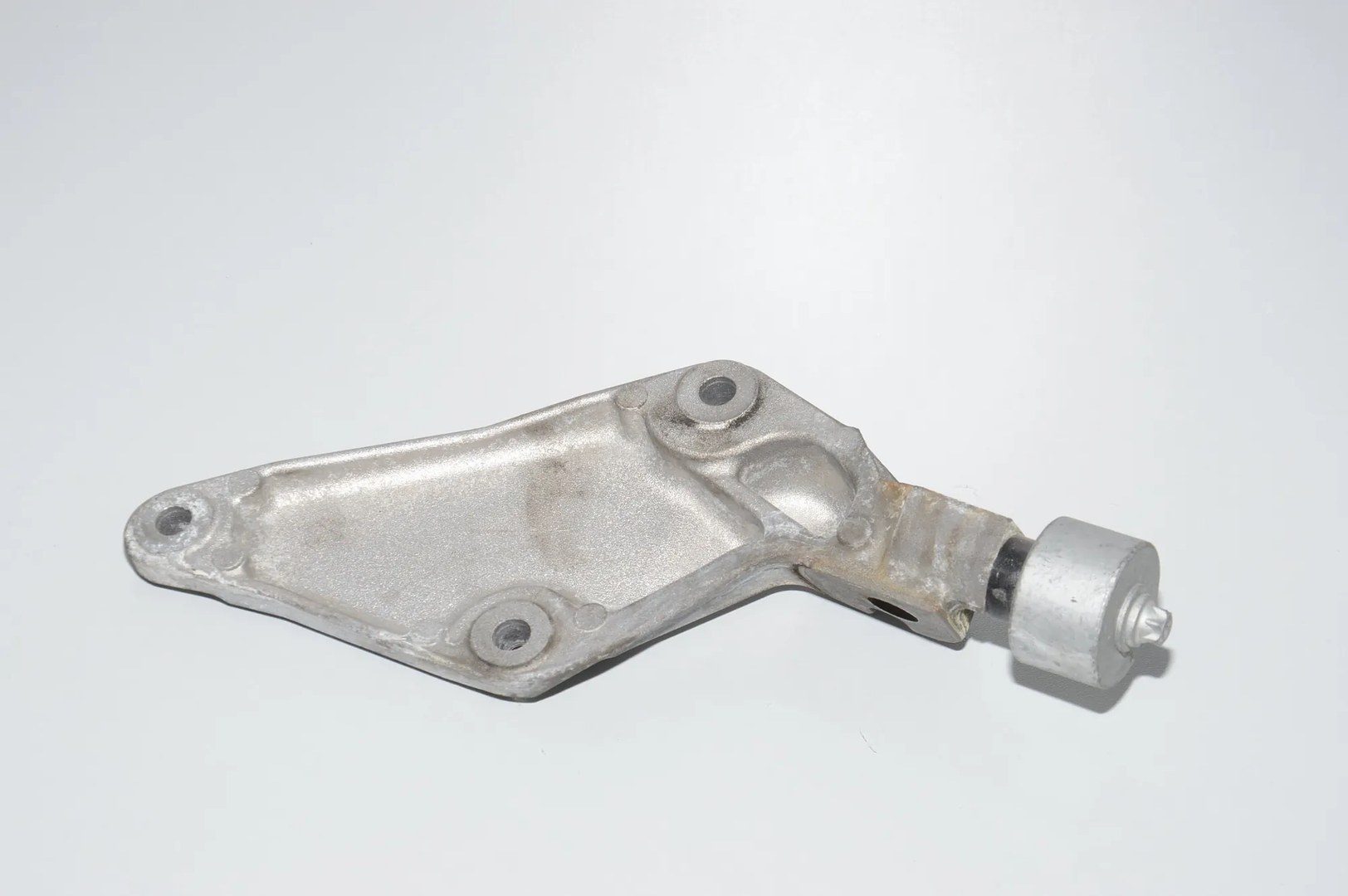 Gearbox Mount Bracket – OEM 6788559 · BMW 6 Gran Coupe (F06) 640 d xDrive 2015 – 3