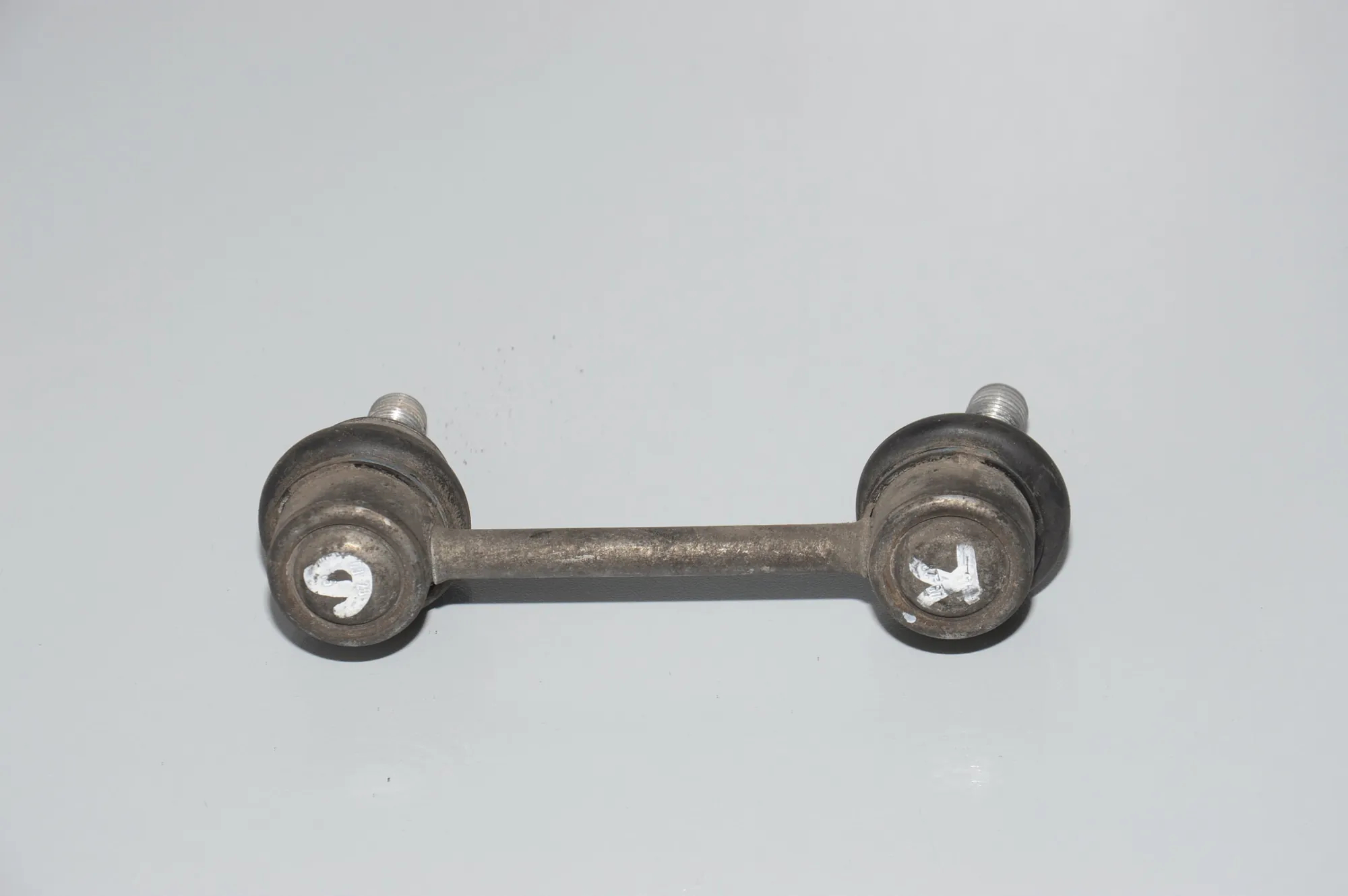 Rear Left Stabilizer Link – OEM 37106775189 · BMW 6 Gran Coupe (F06) 640 d xDrive 2015 – 4