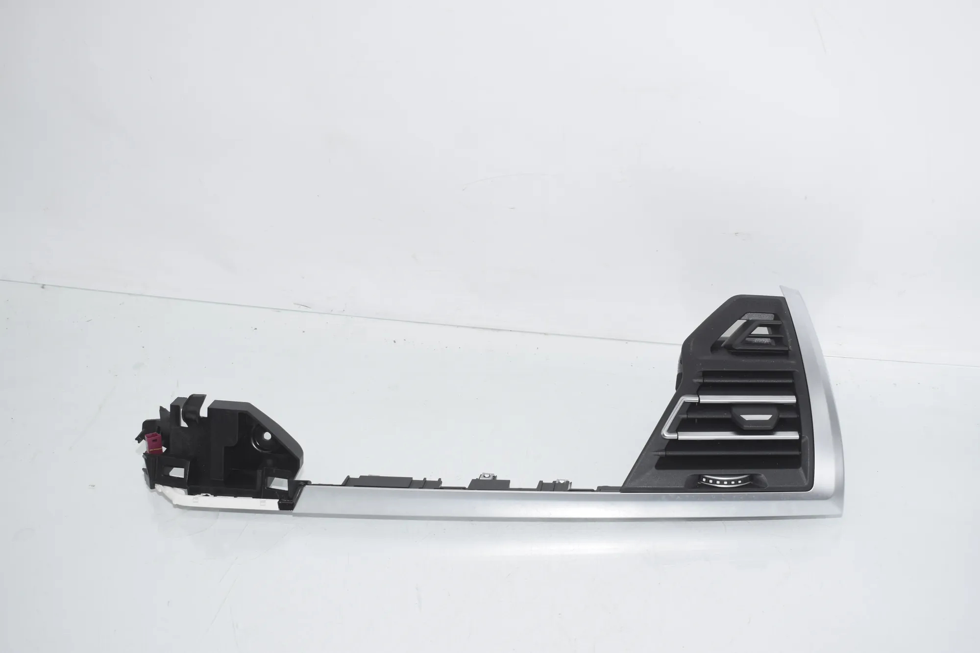 Dashboard Air Vents – OEM 5A3BB20 · BMW iX3 (G08) BMW iX3 (G08) Electric (286 HP) 2020