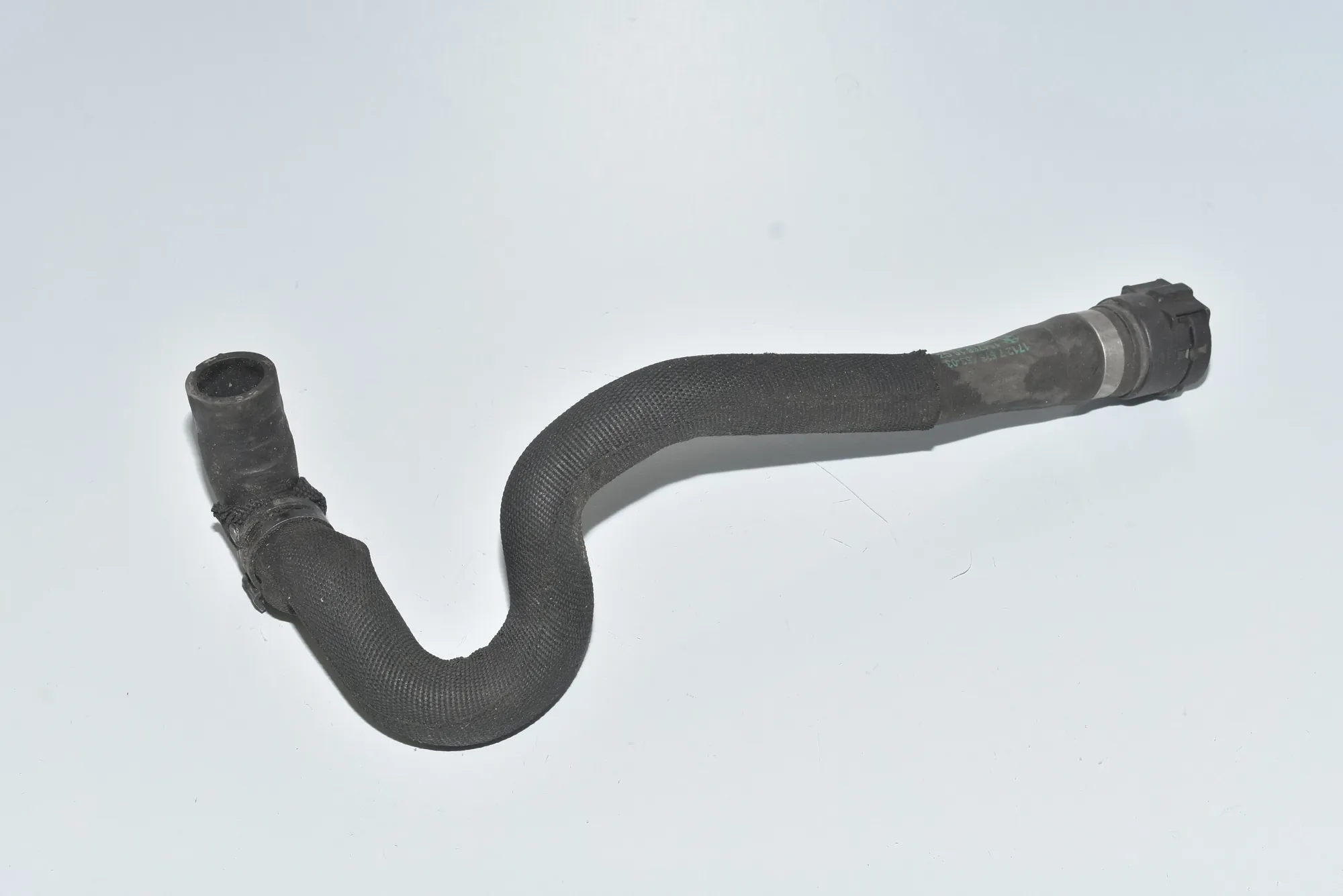 Coolant Hose Pipe – OEM 17127575453 · BMW 5 (F10) BMW 5 (F10) 550 i 2010
