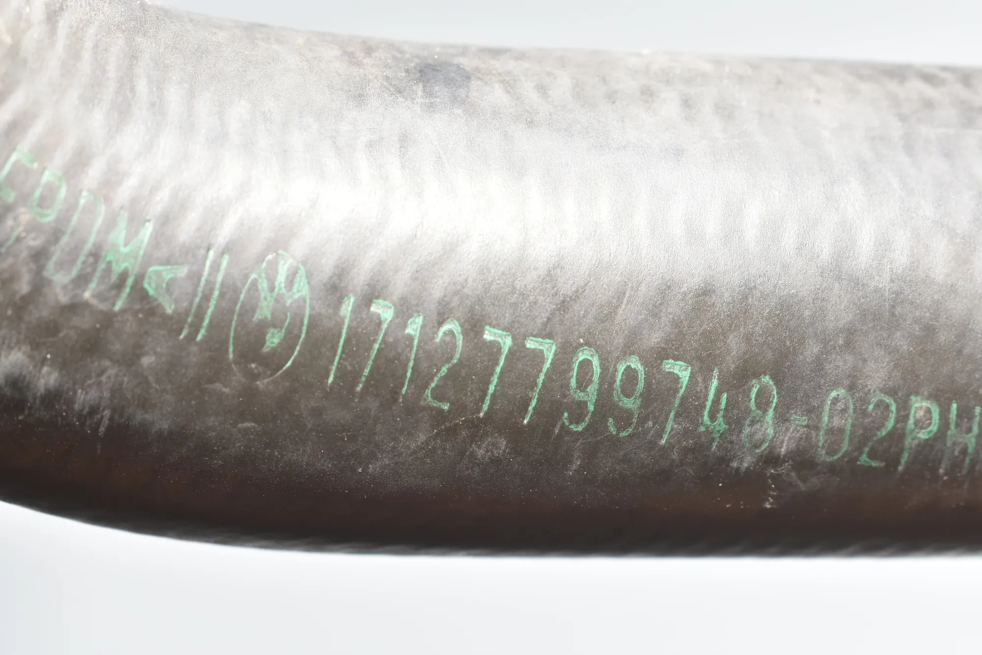 Coolant Hose Pipe – OEM 17127799748 · BMW 5 (E60) BMW 5 (E60) 520 d 2008 – 4