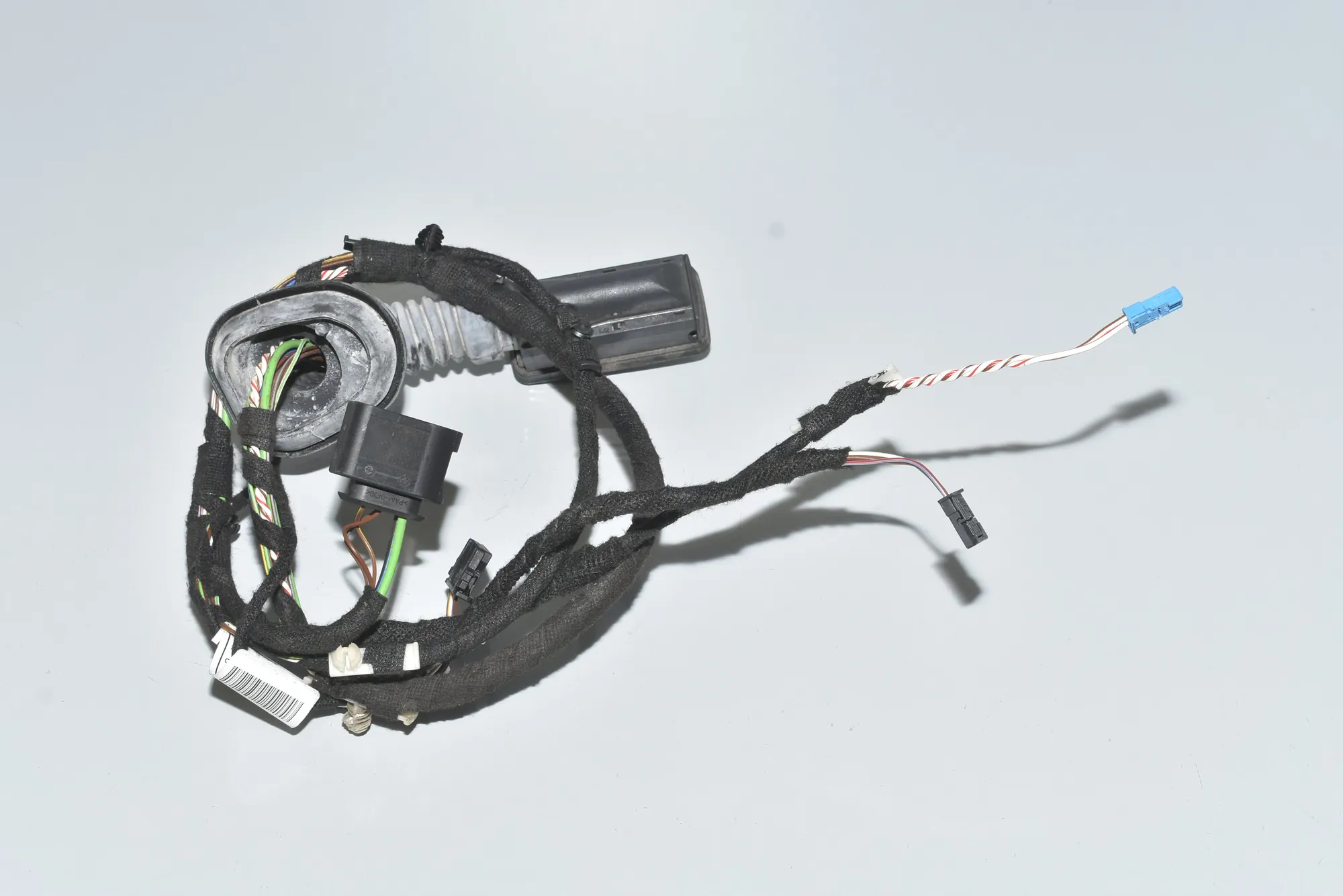 Rear Right Door Wiring – OEM 61129366761 · BMW 3 (F30, F80) 320 d Efficient Dynamics 2012 – 2