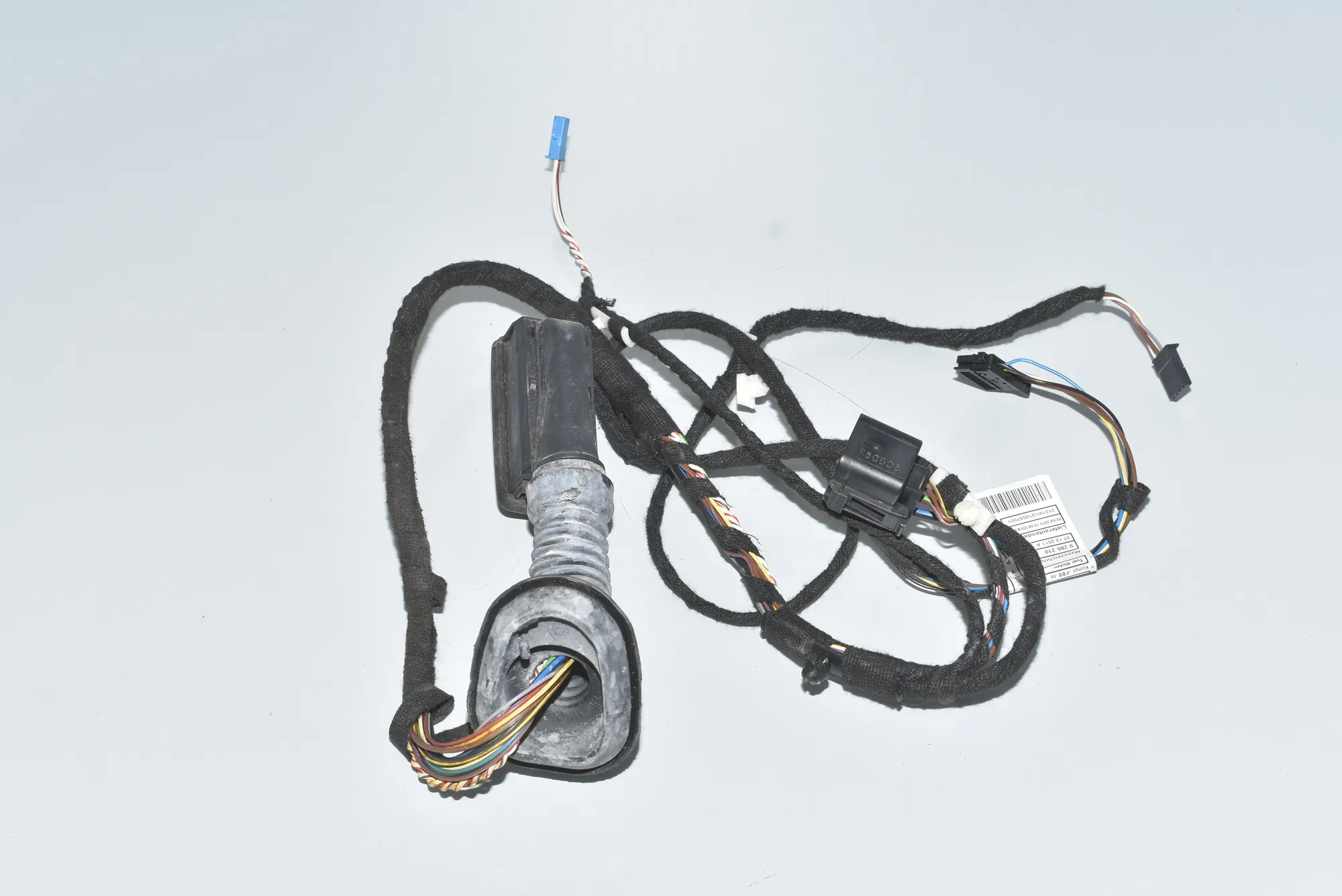 Rear Left Door Wiring – OEM 9286249 · BMW 3 (F30, F80) 320 d Efficient Dynamics 2012 – 2
