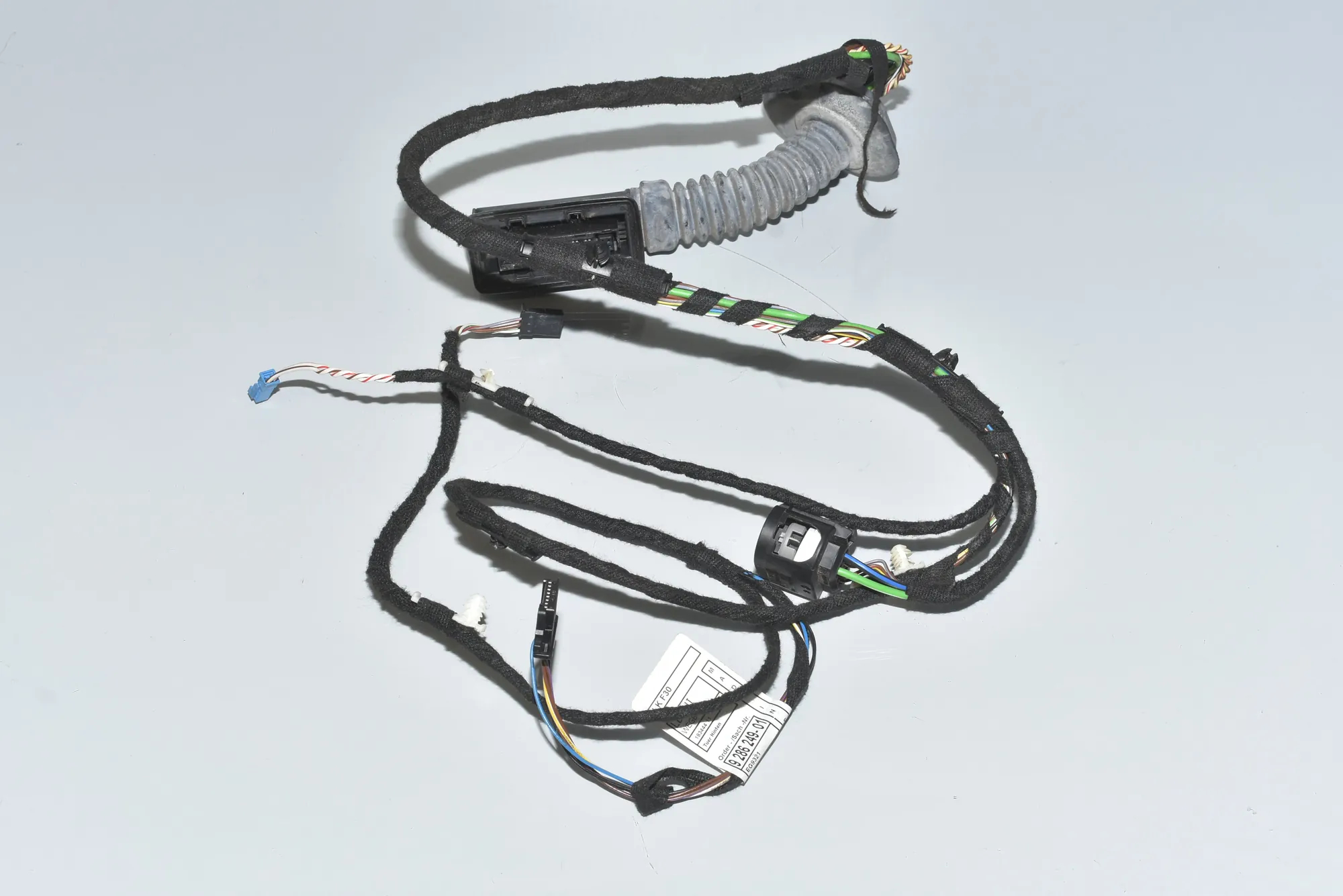 Rear Left Door Wiring – OEM 9286249 · BMW 3 (F30, F80) 320 d Efficient Dynamics 2012 – 3
