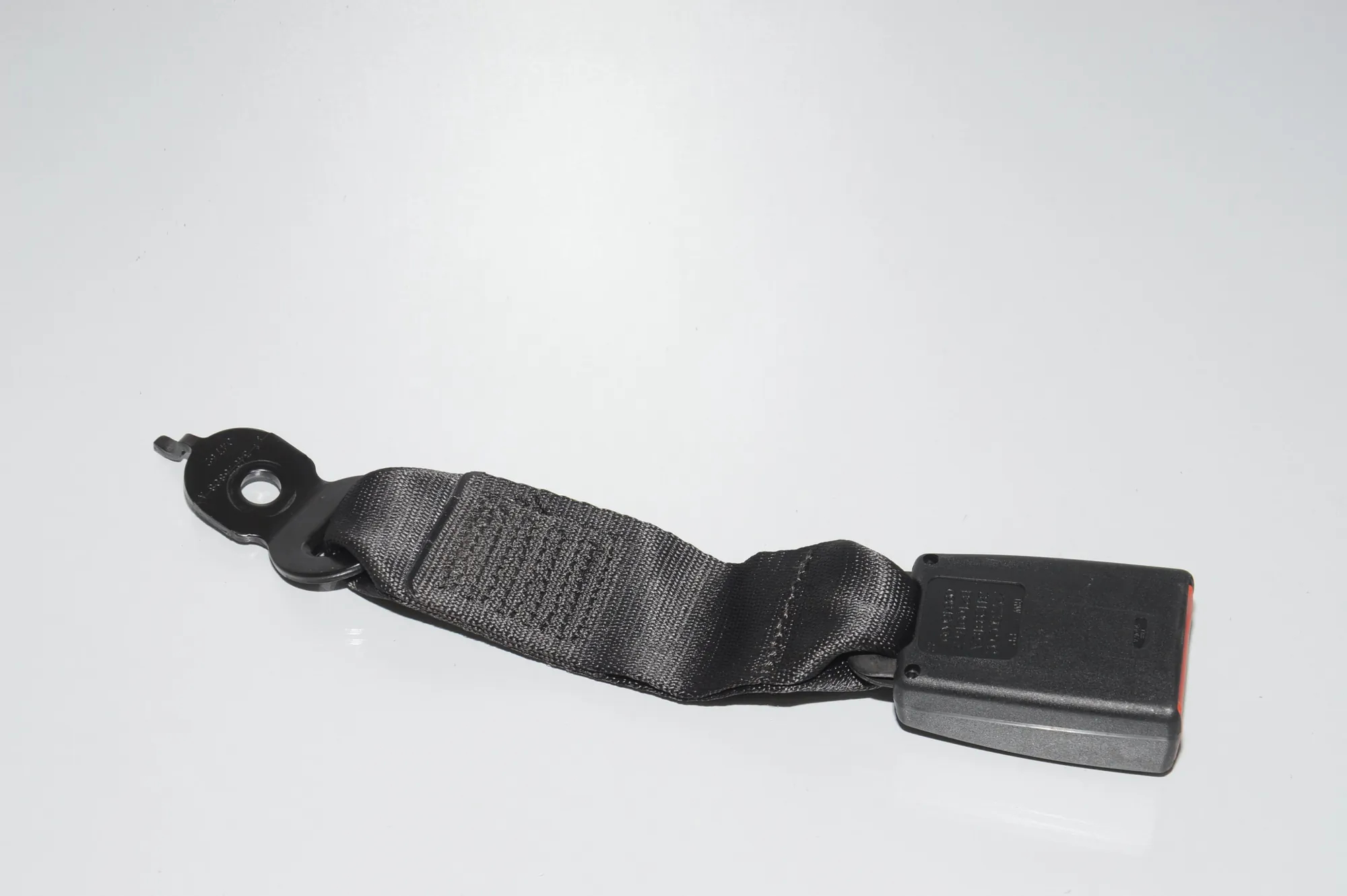 Rear Middle Seat Buckle – OEM 7277302 · BMW 6 Gran Coupe (F06) 640 d xDrive 2015 – 2