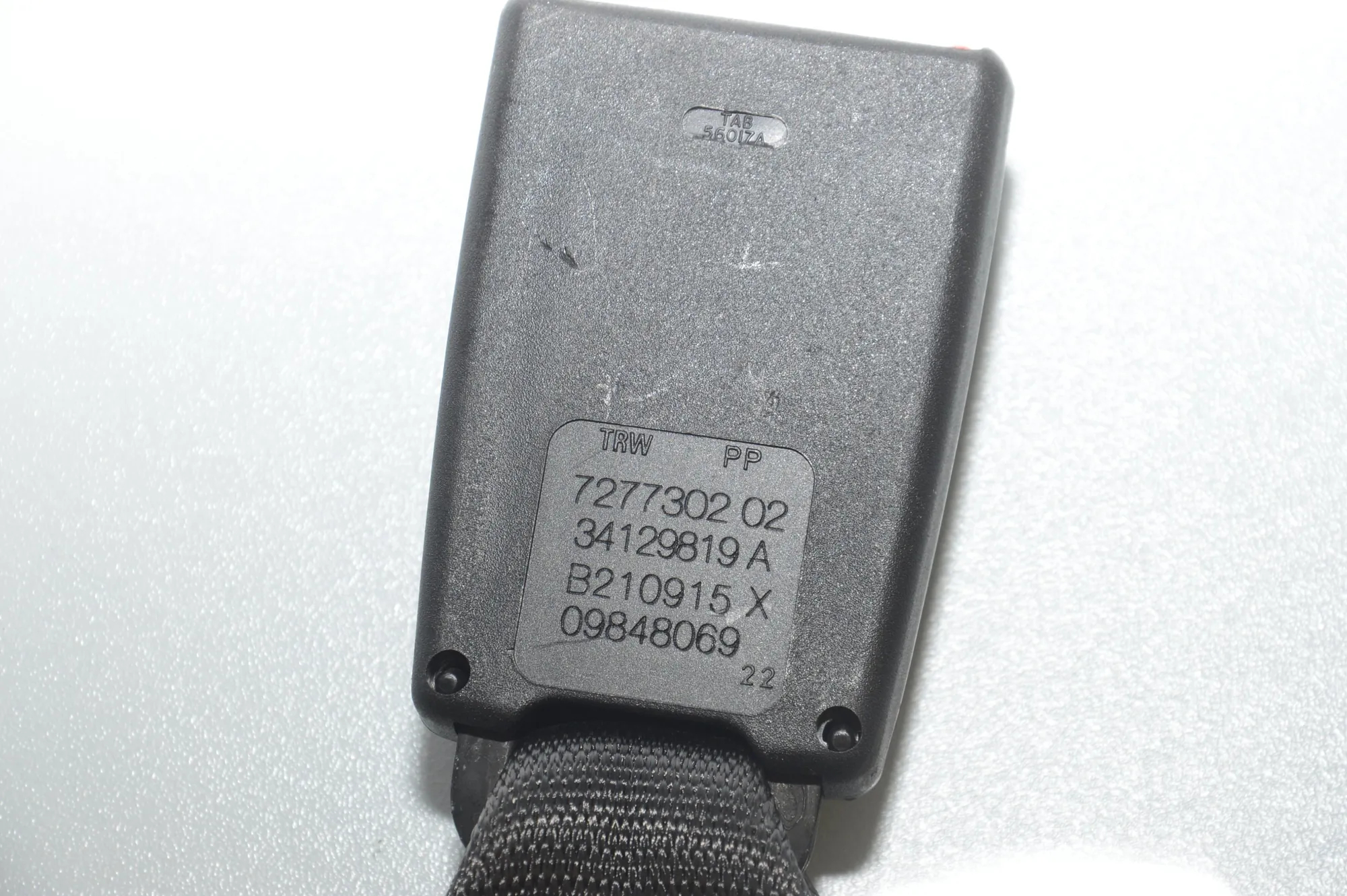 Rear Middle Seat Buckle – OEM 7277302 · BMW 6 Gran Coupe (F06) 640 d xDrive 2015 – 5