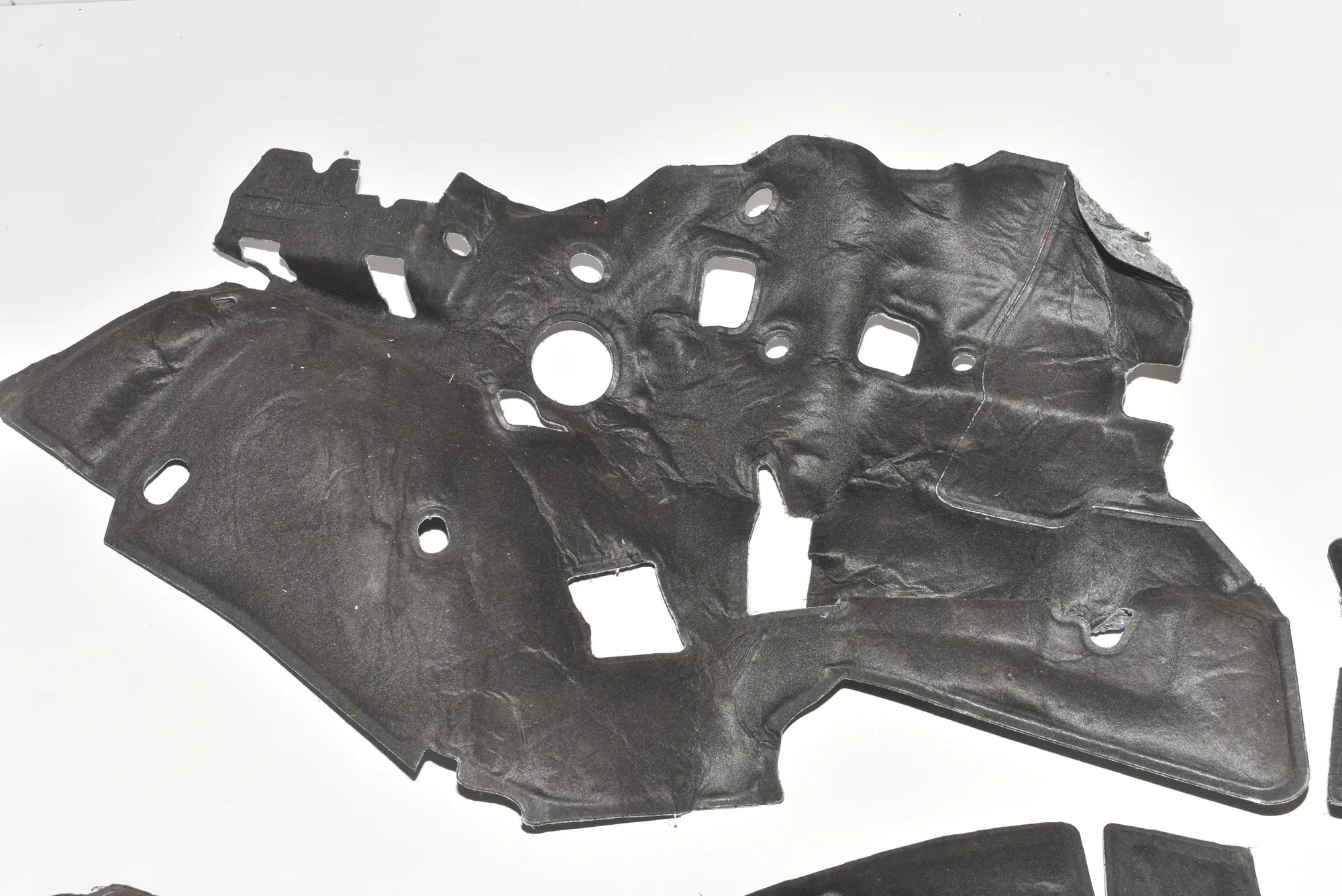 Other Body Parts – OEM 51477234600 · BMW 3 (F30, F80) 320 d Efficient Dynamics 2012 – 2