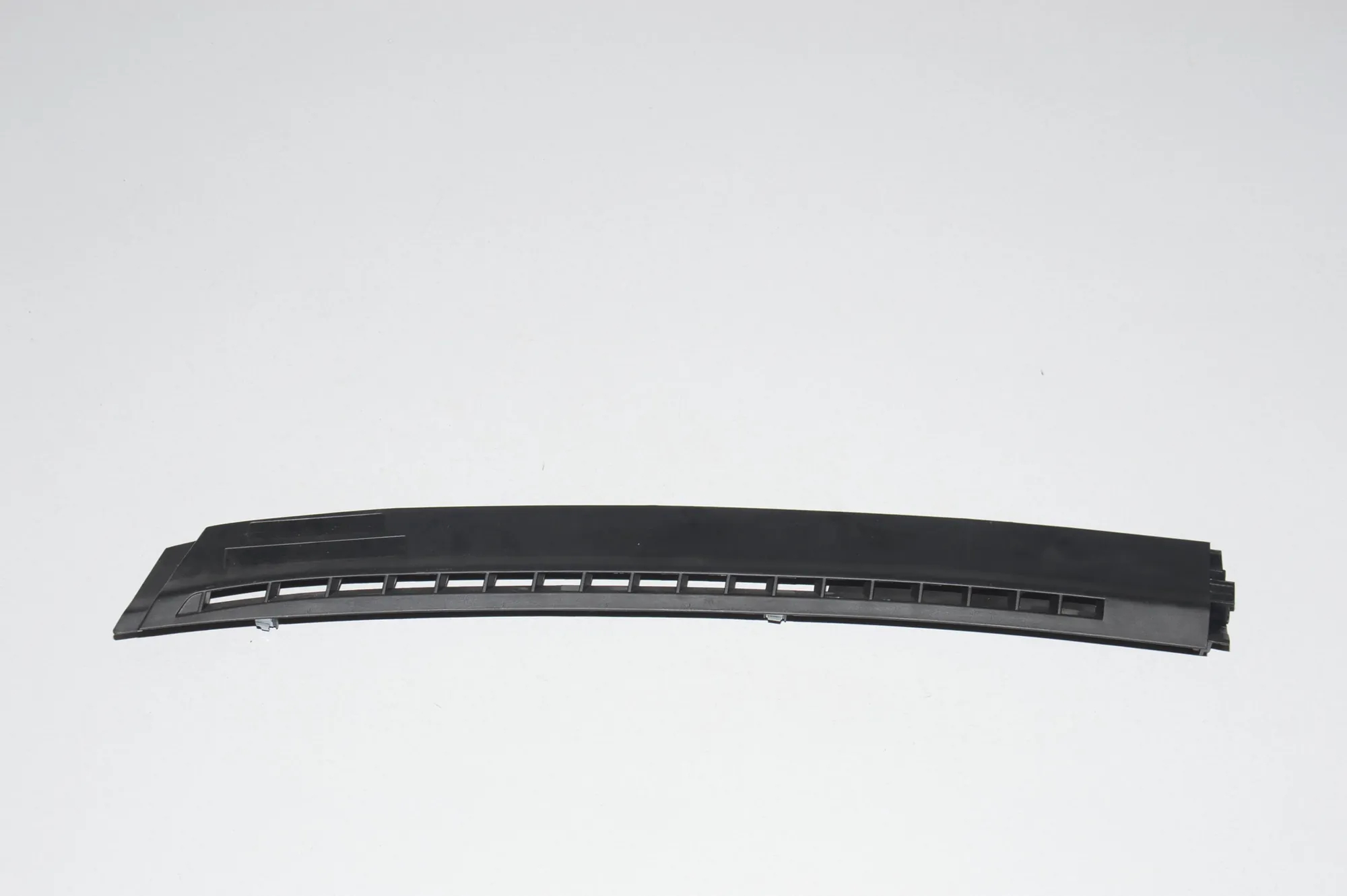 Grilles – OEM 9197467 · BMW 6 Gran Coupe (F06) 640 d xDrive 2015 – 2