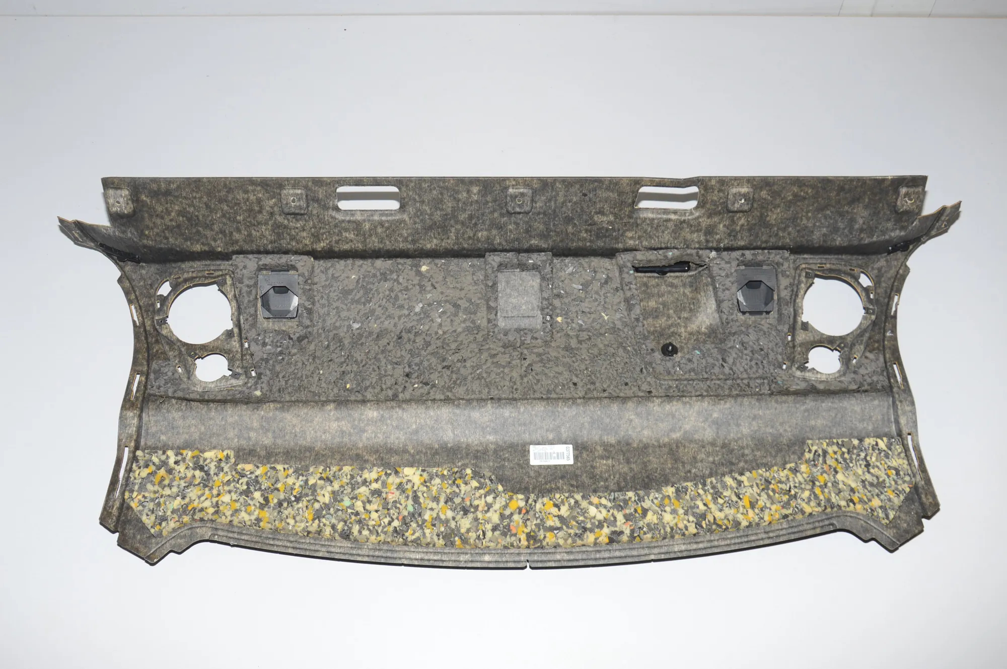 Rear Parcel Shelf – OEM 8054093 · BMW 6 Gran Coupe (F06) 640 d xDrive 2015 – 3