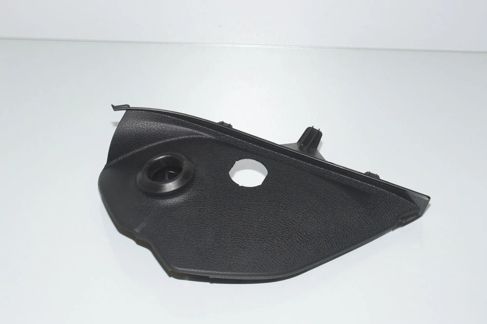 Dashboard Side Trim – OEM 9197493 · BMW 6 Gran Coupe (F06) 640 d xDrive 2015