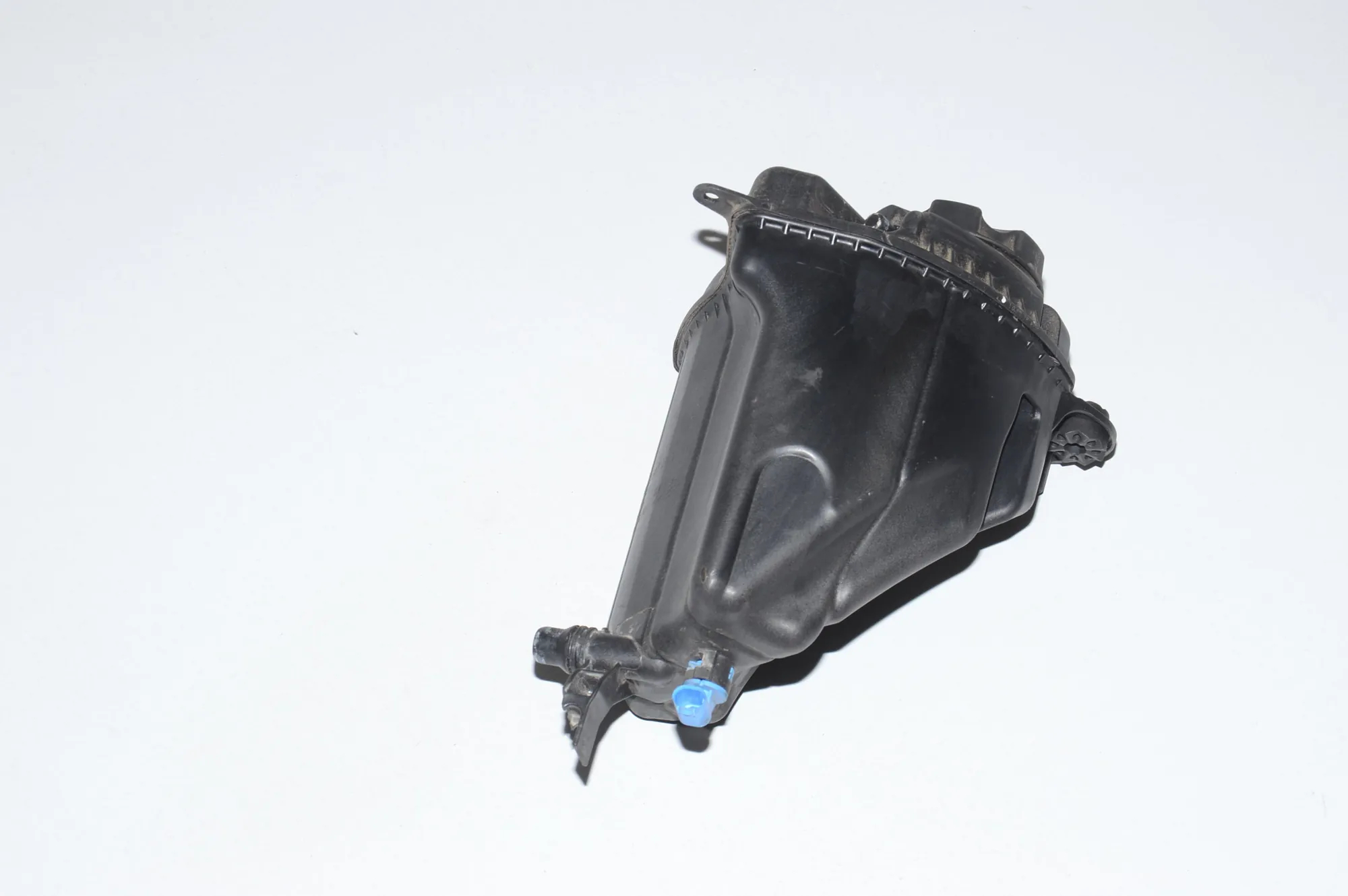 Expansion Tank – OEM 7647283 · BMW 6 Gran Coupe (F06) 640 d xDrive 2015 – 4