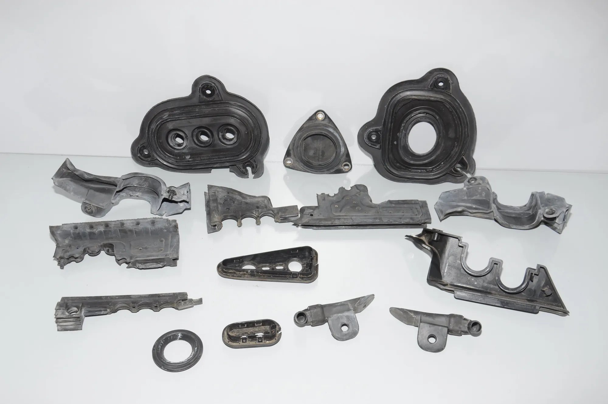 Other Body Parts – OEM 9213209 · BMW 6 Gran Coupe (F06) 640 d xDrive 2015 – 2