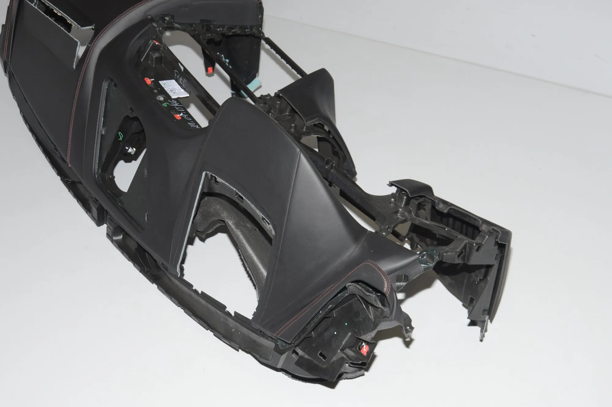 Dashboard – OEM 9238617 · BMW 6 Gran Coupe (F06) 640 d xDrive 2015 – 6