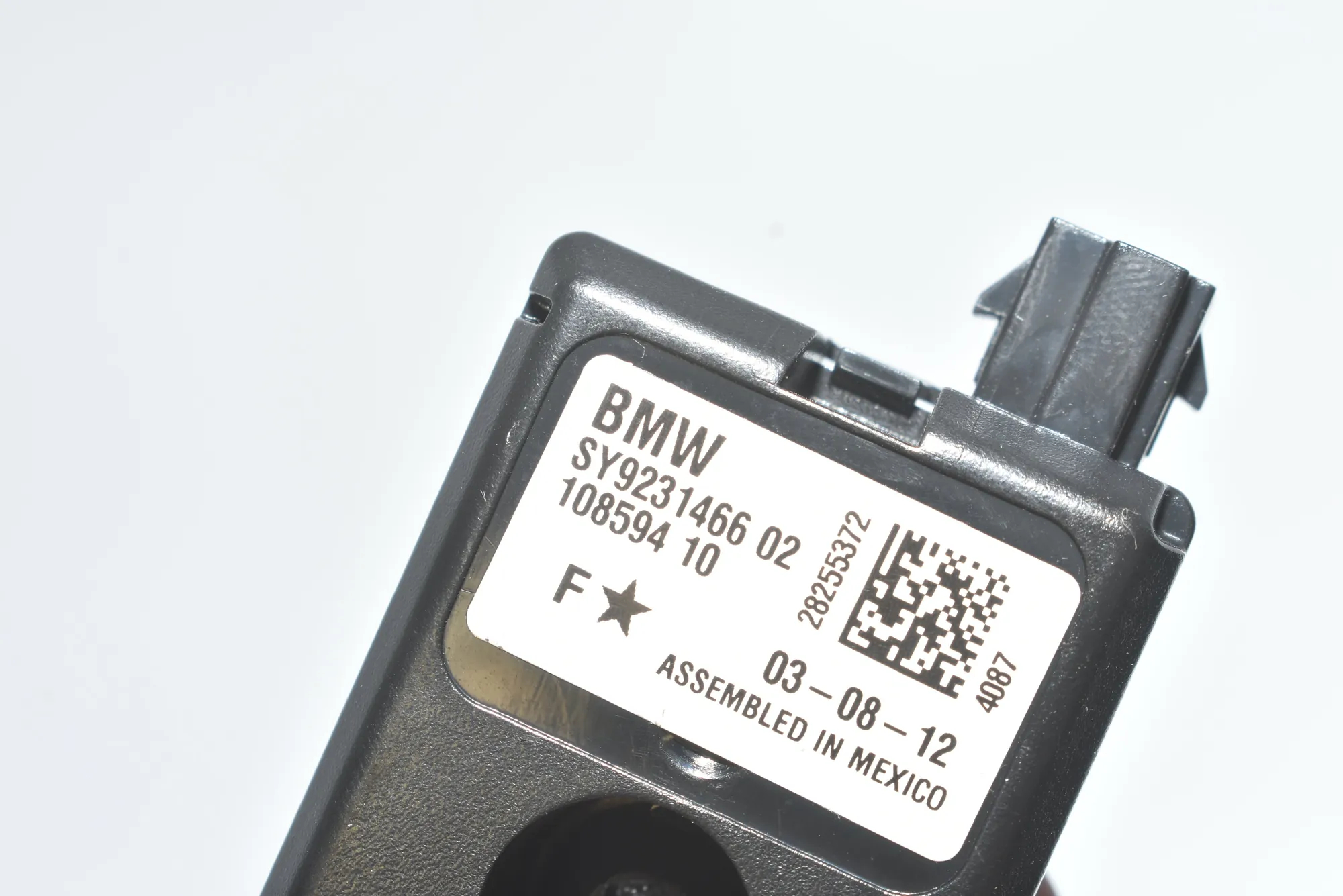 Antenna – OEM 65209231466 · BMW 3 (F30, F80) 320 d Efficient Dynamics 2012 – 4