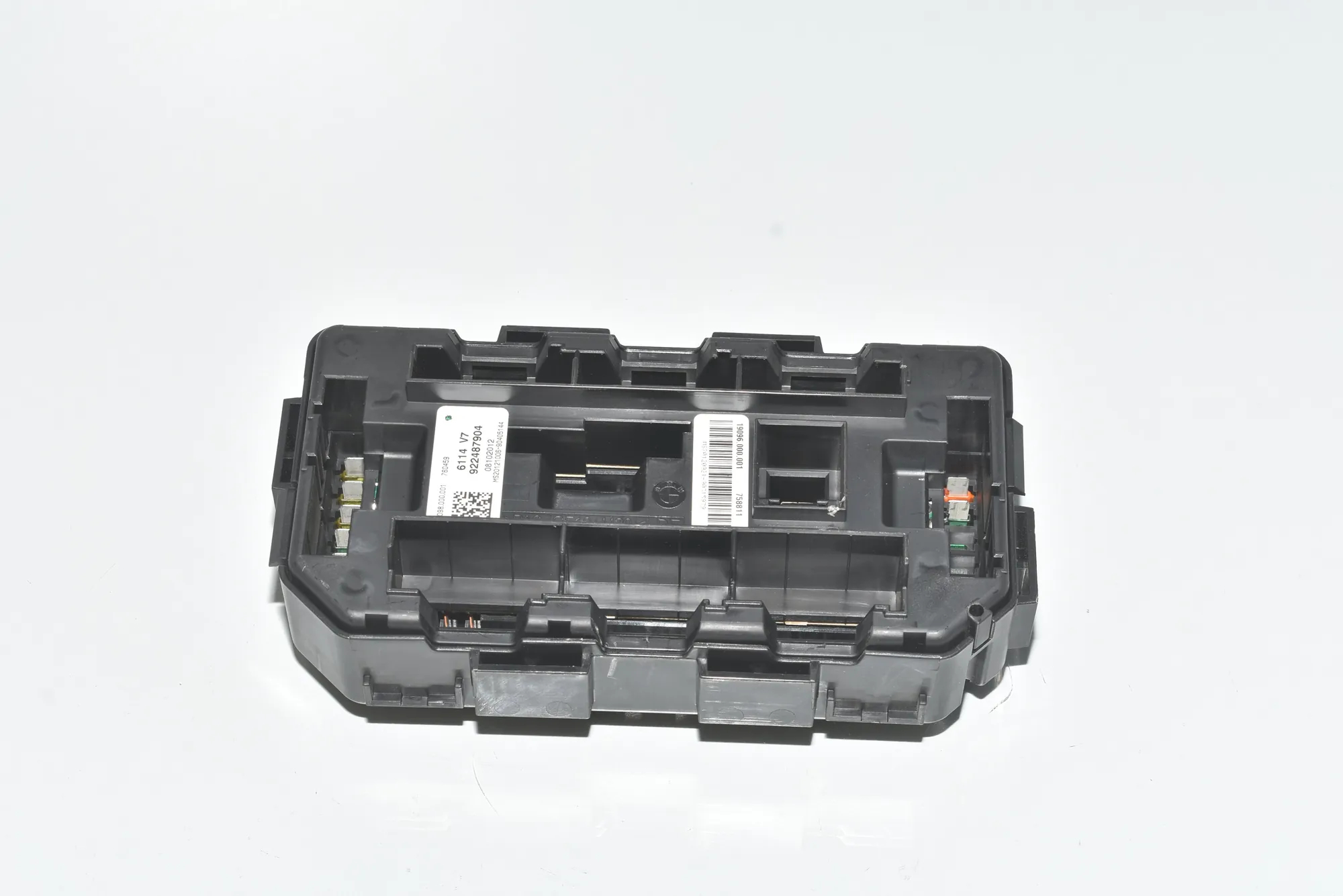 Fuse Box – OEM 61149224879 · BMW 3 (F30, F80) 320 d Efficient Dynamics 2012 – 3
