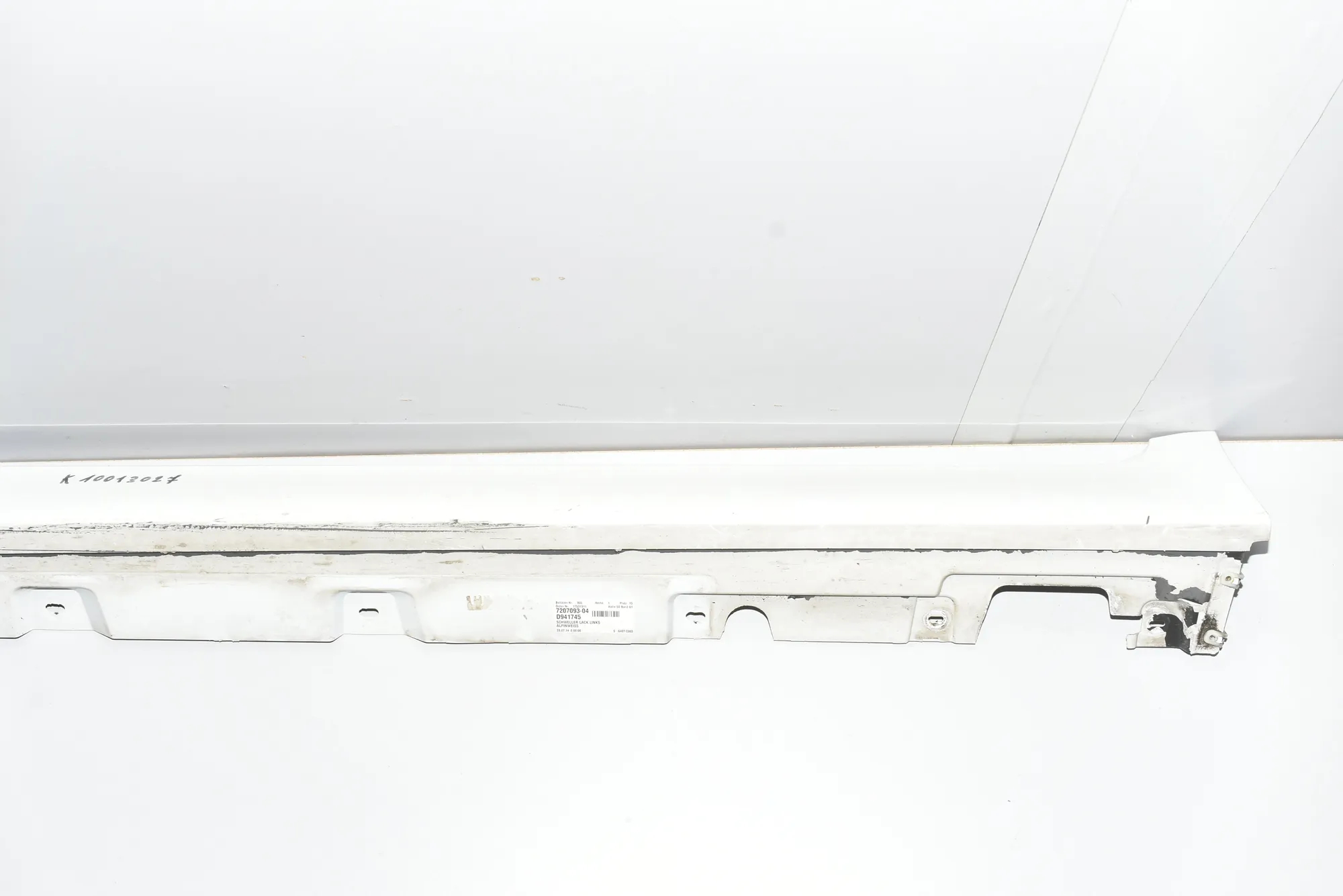 Left Side Sideskirt – OEM 51777262663 · BMW 5 Touring (F11) 530 d 2014 – 2