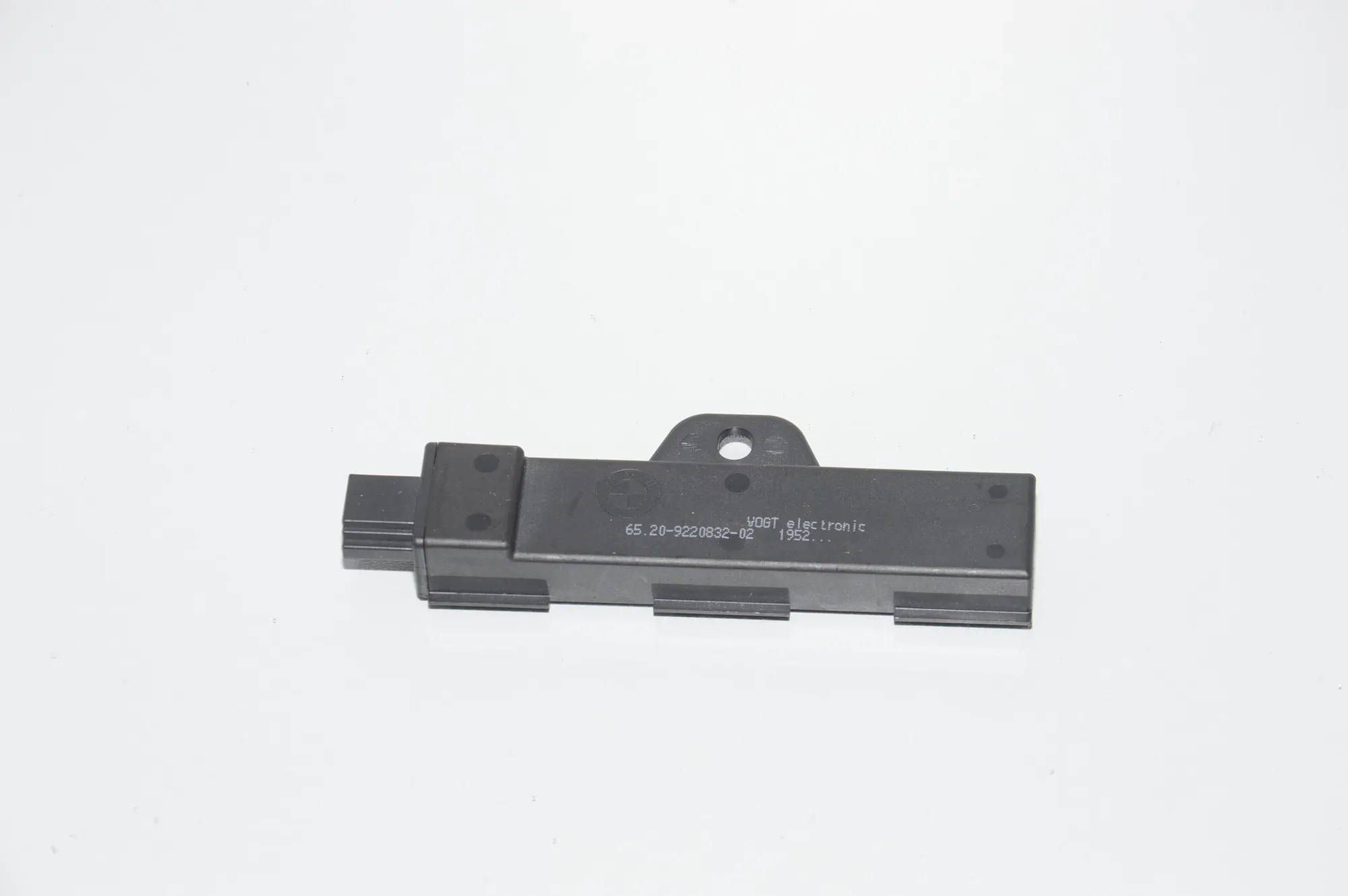 Antenna – OEM 9220832 · BMW 6 Gran Coupe (F06) 640 d xDrive 2015