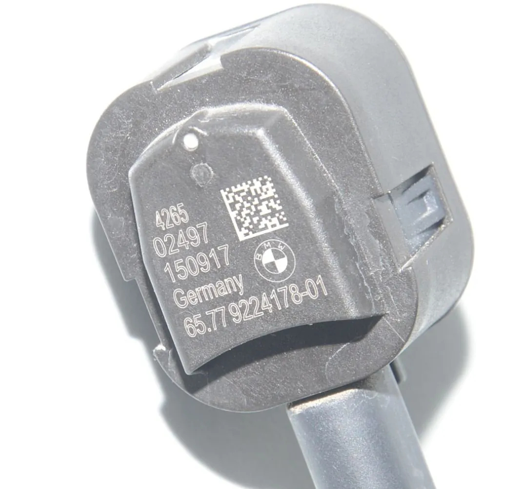 Left Side Impact Sensor – OEM 9224178 · BMW 6 Gran Coupe (F06) 640 d xDrive 2015 – 5