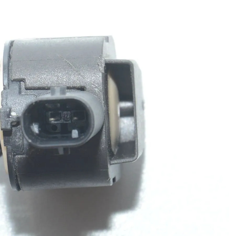 Right Side Impact Sensor – OEM 9224178 · BMW 6 Gran Coupe (F06) 640 d xDrive 2015 – 4