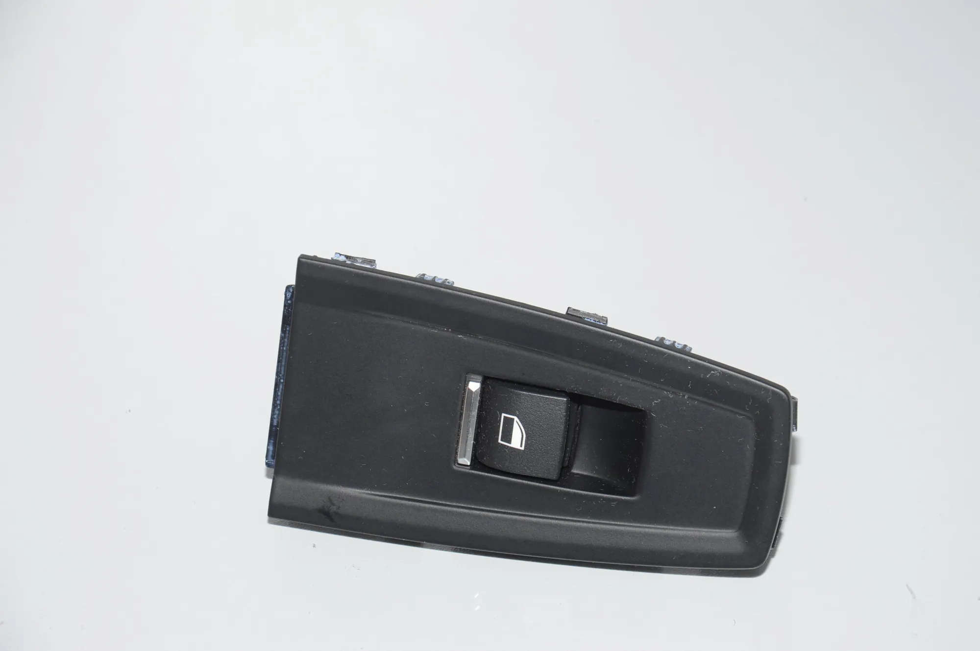 Rear Right Door Window Switch – OEM 9241949 · BMW 6 Gran Coupe (F06) 640 d xDrive 2015