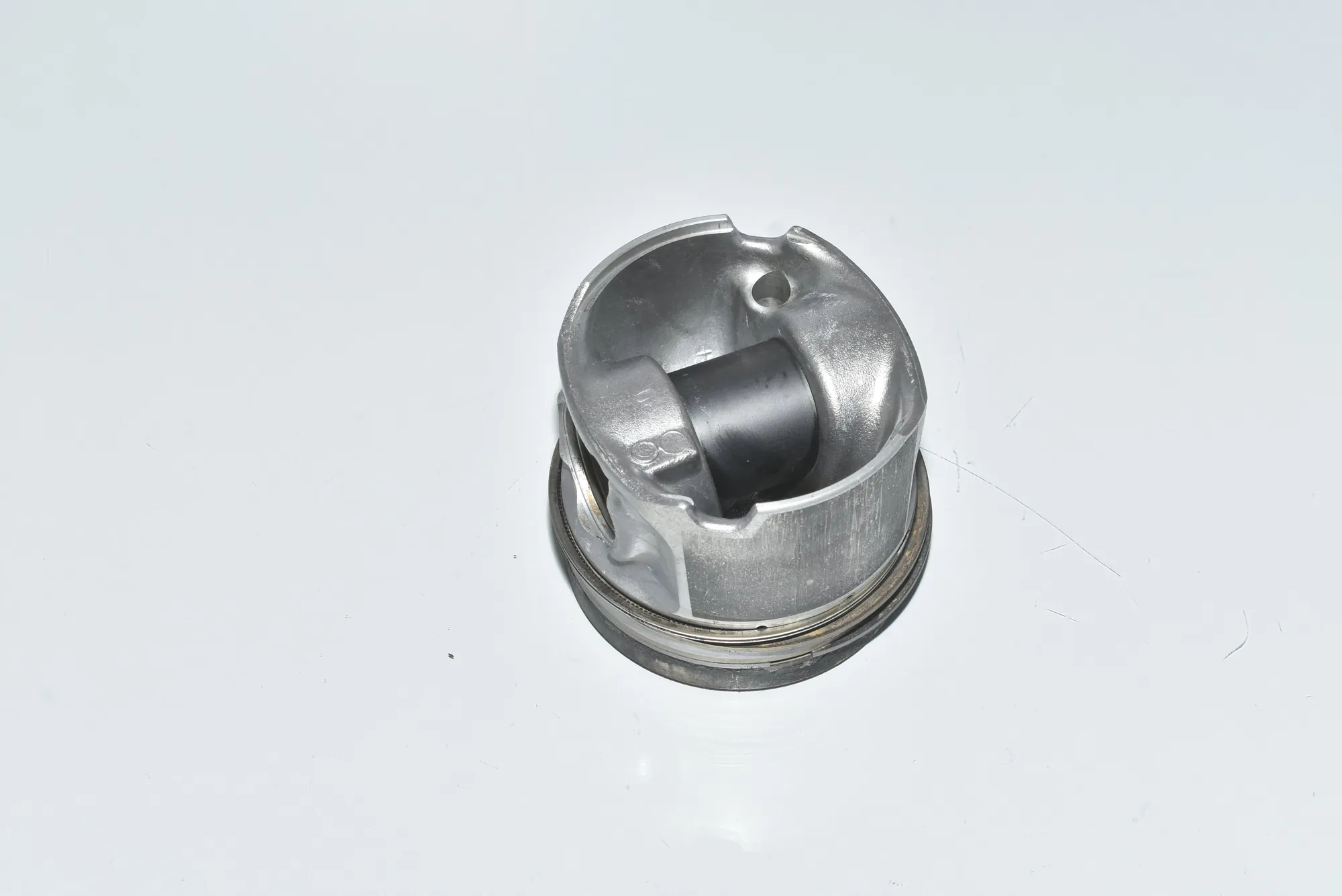 Piston – OEM 7805331 · BMW 7 (F01, F02) BMW 7 (F01, F02) 730 d 2010 – 4
