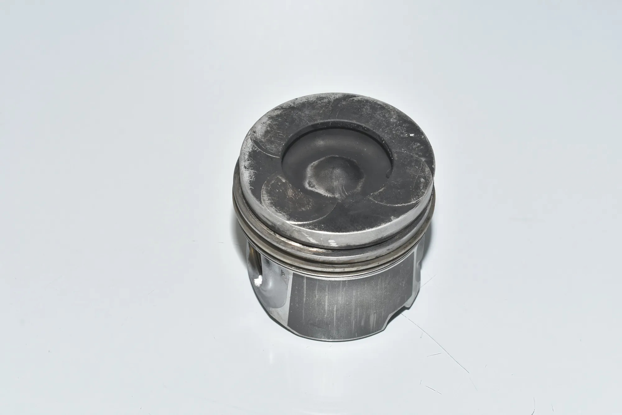 Piston – OEM 7805331 · BMW 7 (F01, F02) BMW 7 (F01, F02) 730 d 2010