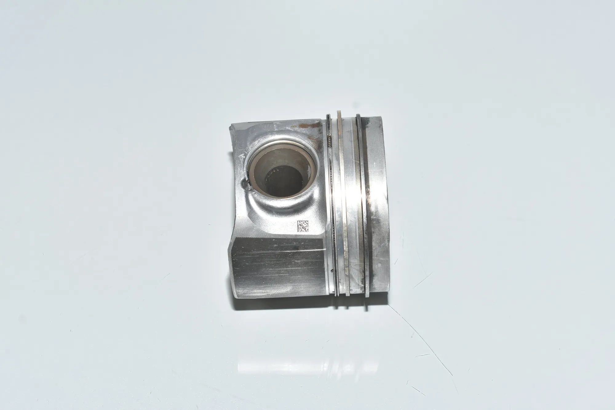 Piston – OEM 7805331 · BMW 7 (F01, F02) BMW 7 (F01, F02) 730 d 2010 – 4