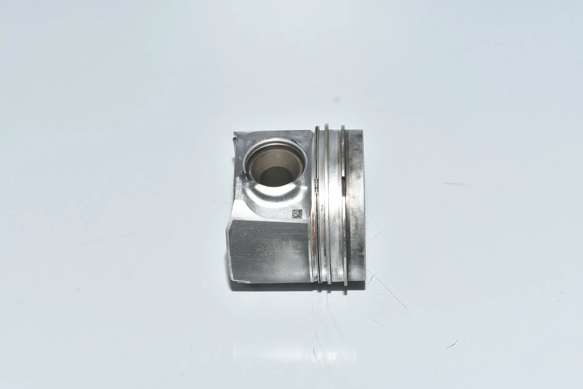 Piston – OEM 7805331 · BMW 7 (F01, F02) BMW 7 (F01, F02) 730 d 2010 – 2