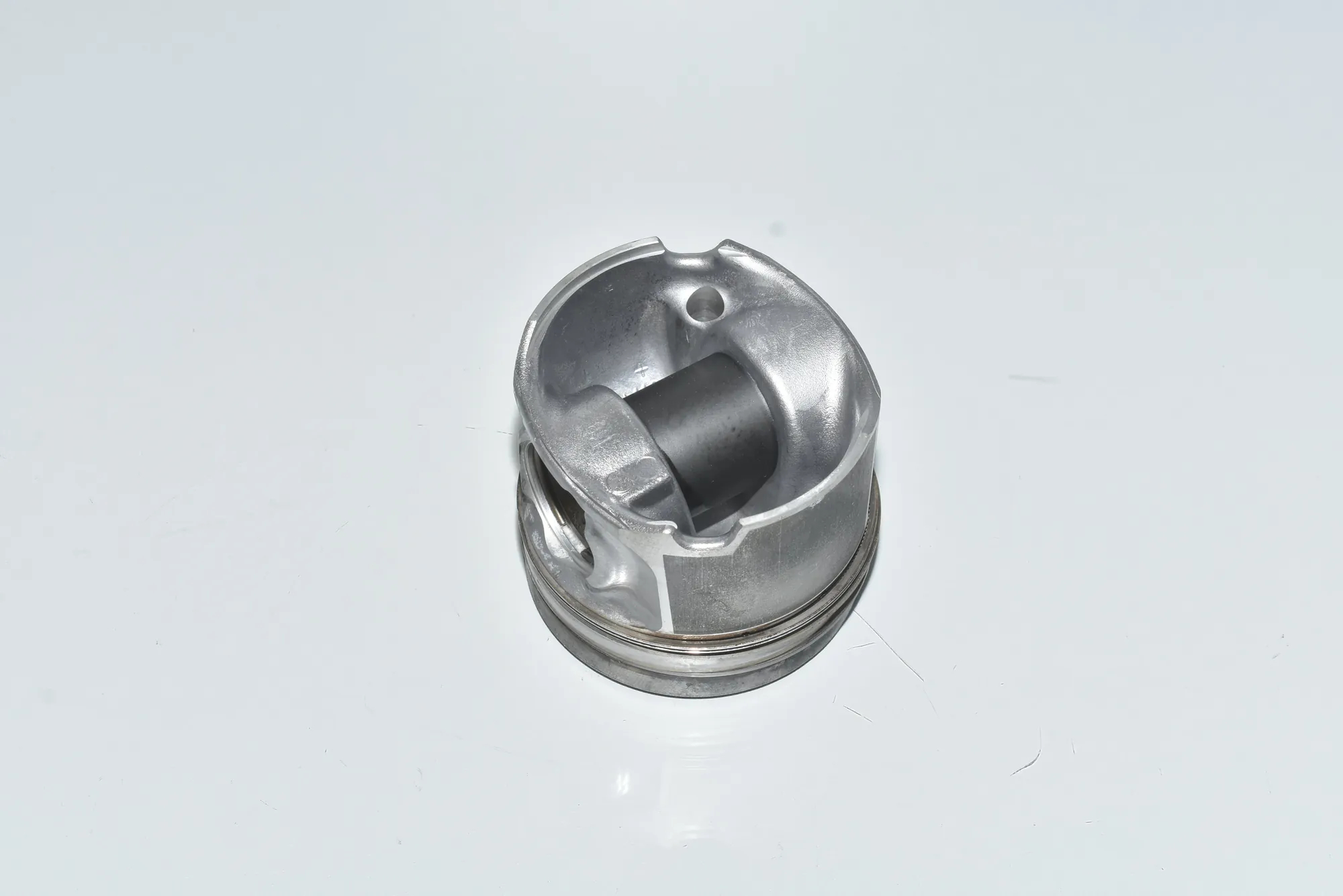 Piston – OEM 7805331 · BMW 7 (F01, F02) BMW 7 (F01, F02) 730 d 2010