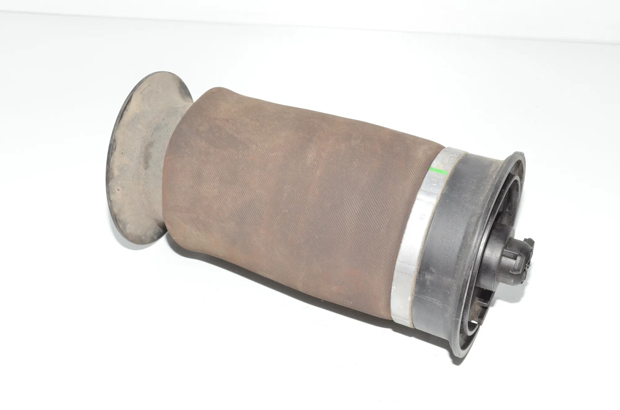 Rear Left Air Suspension Spring Bag – OEM 37106784381 · BMW 5 Touring (F11) 530 d 2014 – 2