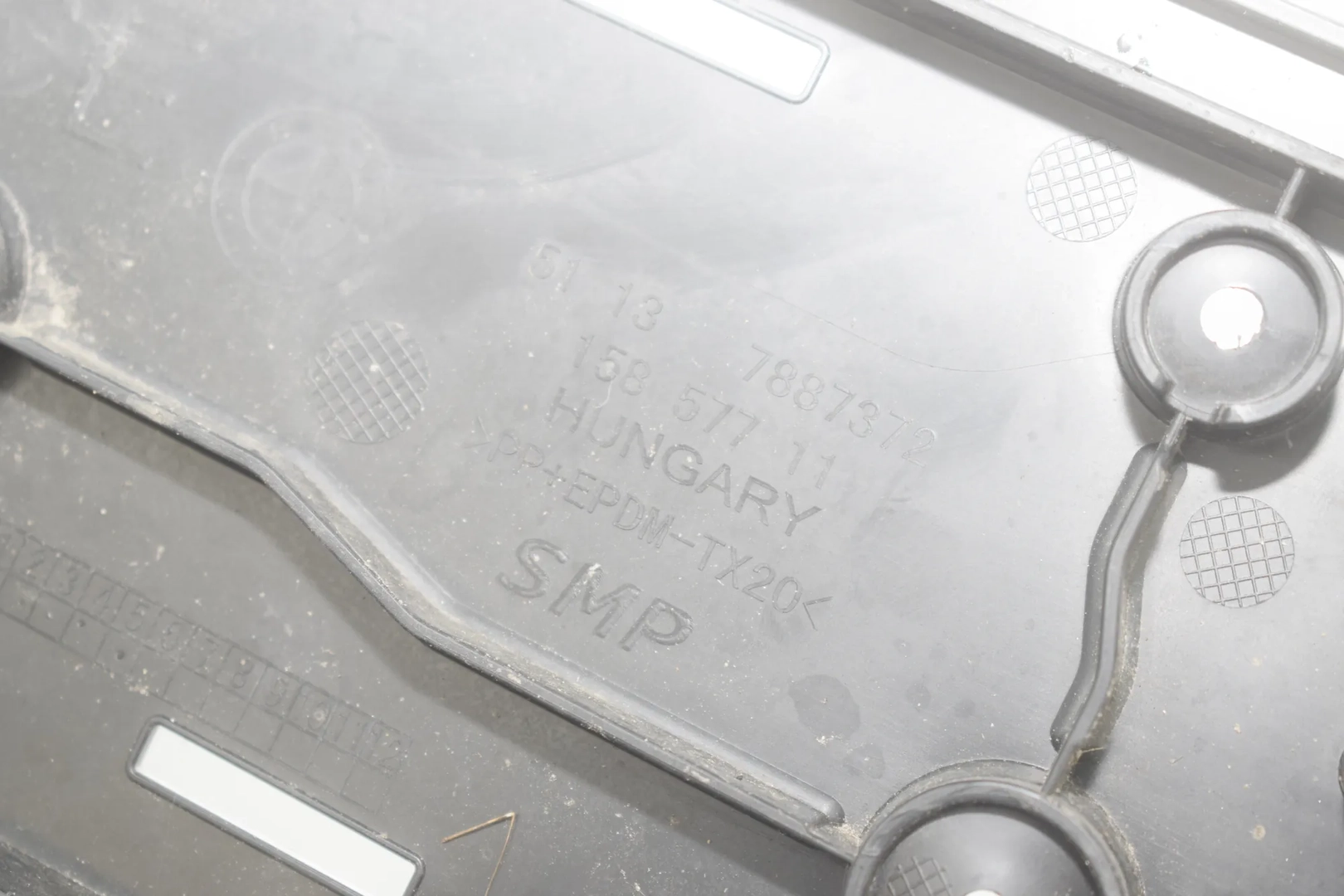 License plate holder – OEM 7887372 · BMW I4 i4 (G26) (2022 -) eDrive35 (2022 -, 210 kW) 2022 – 4